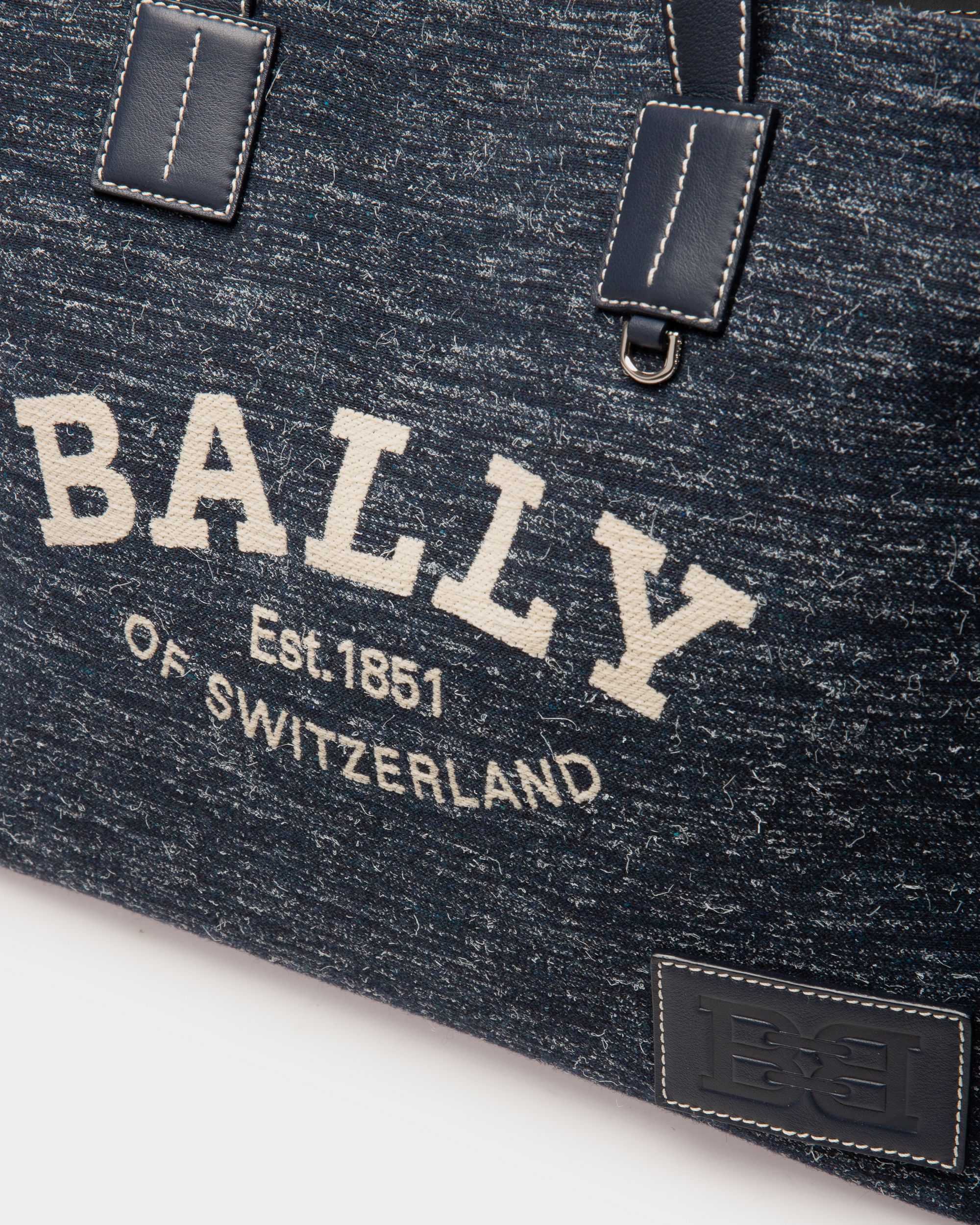 Crystalia Shopper Aus Marineblauem Stoff - Damen - Bally - 05