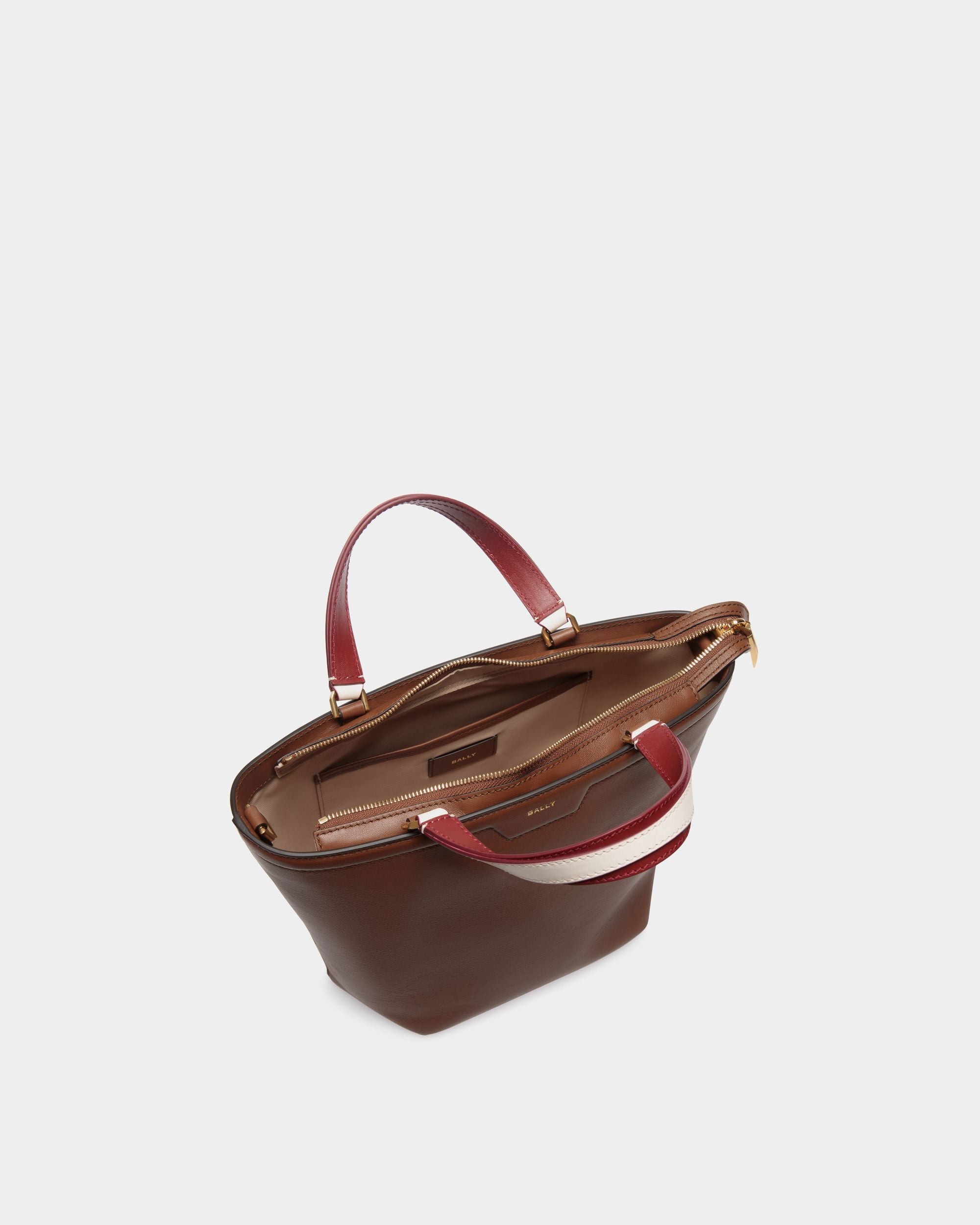 Kleine Code Tragetasche Aus Leder In Braun - Damen - Bally - 04