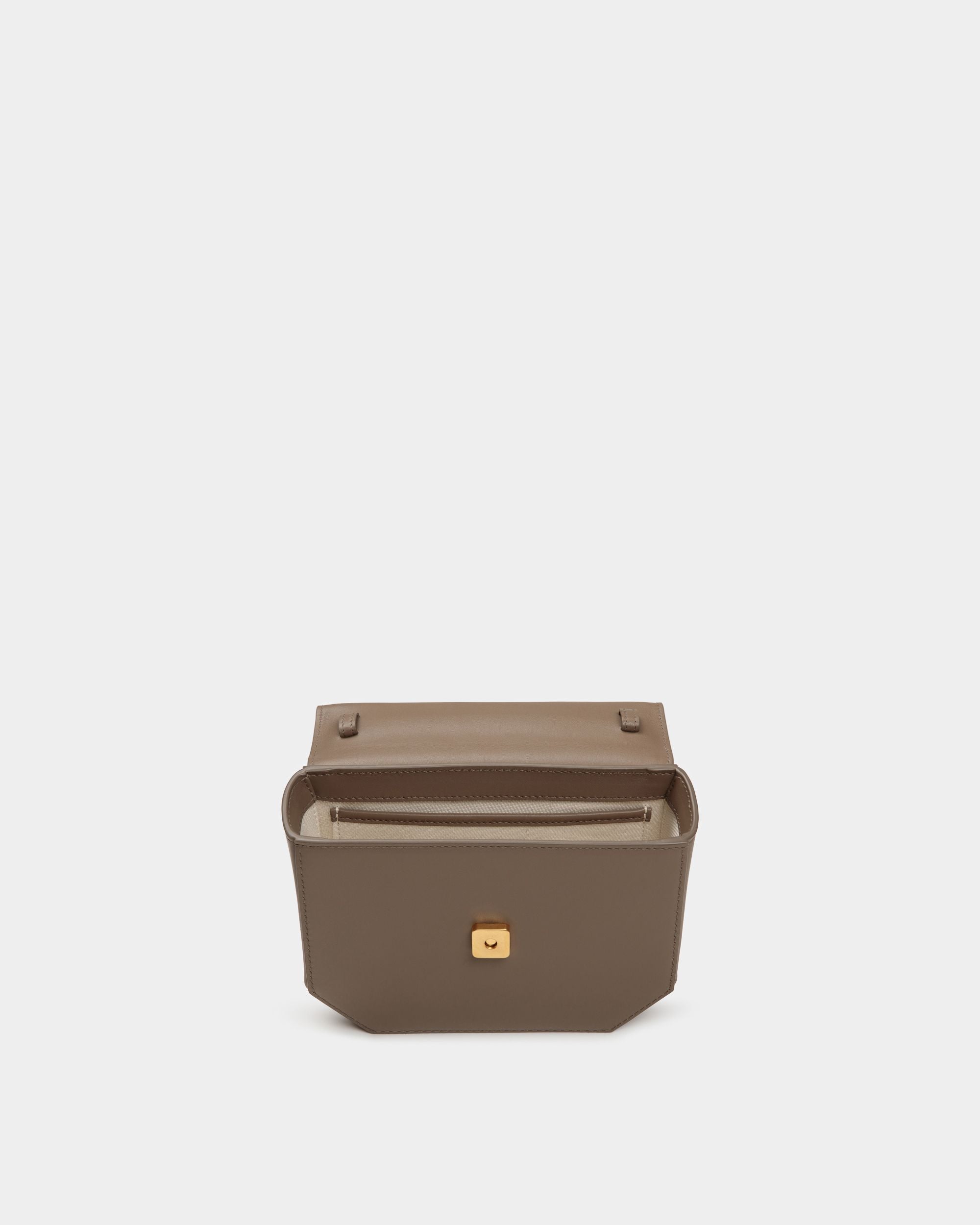 Emblem Minibag Aus Leder In Beige - Damen - Bally - 04
