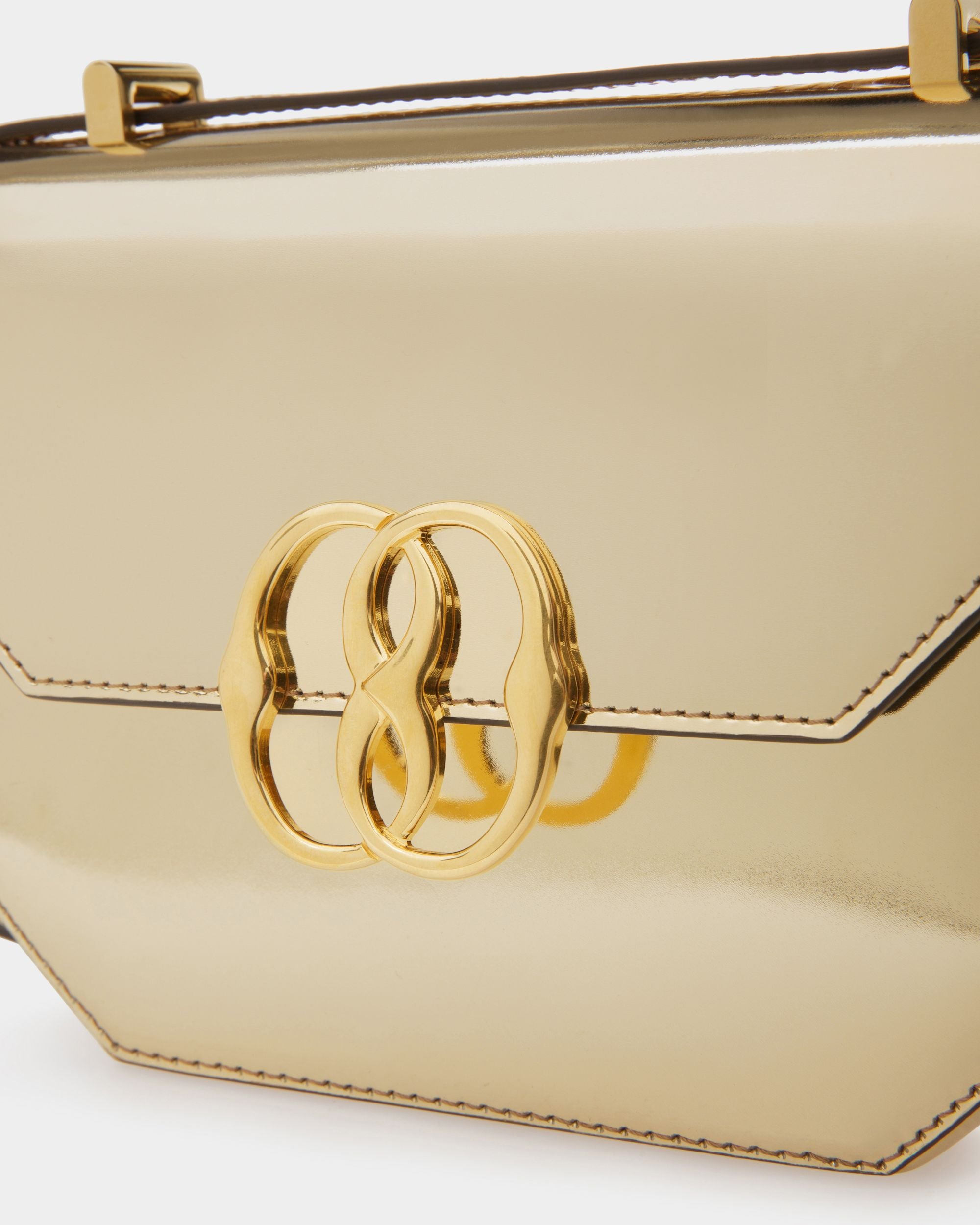 Emblem Minibag Aus Goldfarbenem Leder - Damen - Bally - 05