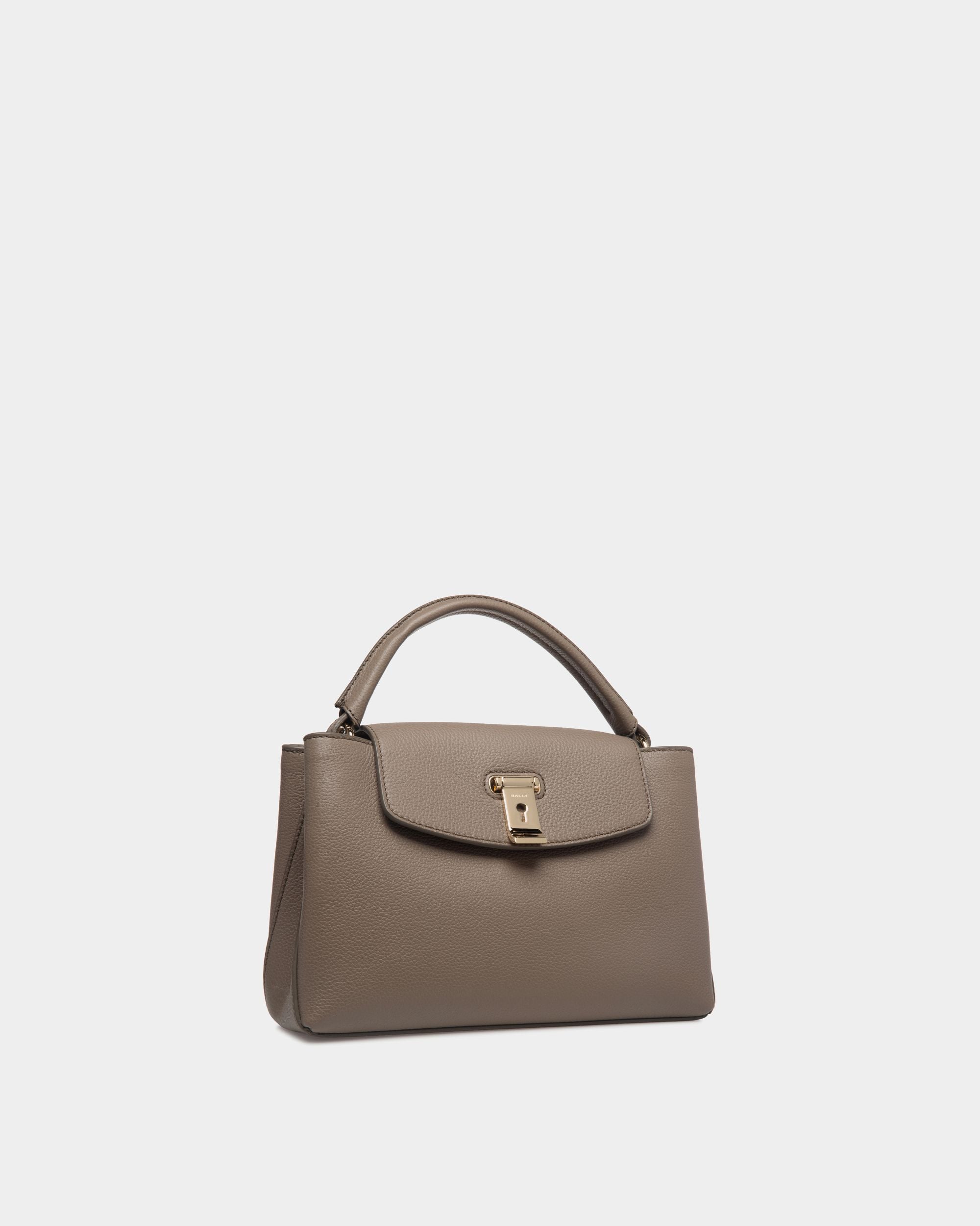 Kleine Lock Me Henkeltasche Aus Genarbtem Leder In Taupe - Damen - Bally - 03