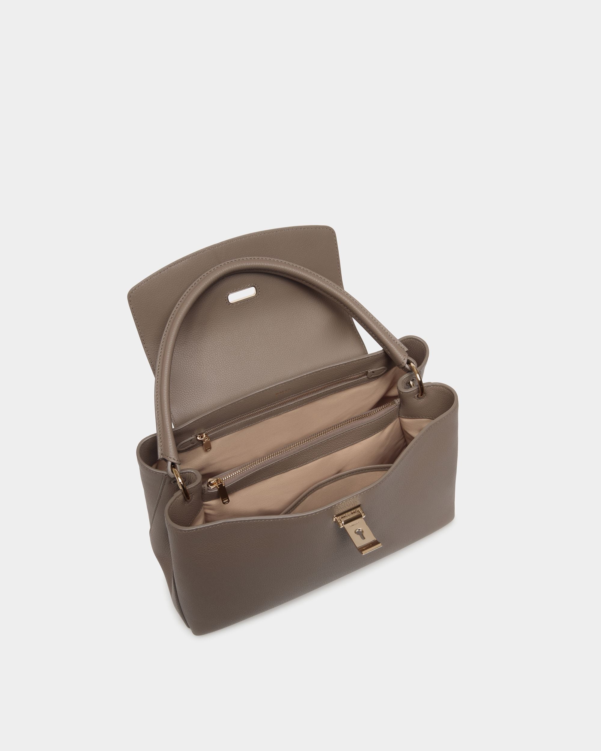 Lock Me Henkeltasche Aus Genarbtem Leder In Taupe - Damen - Bally - 05