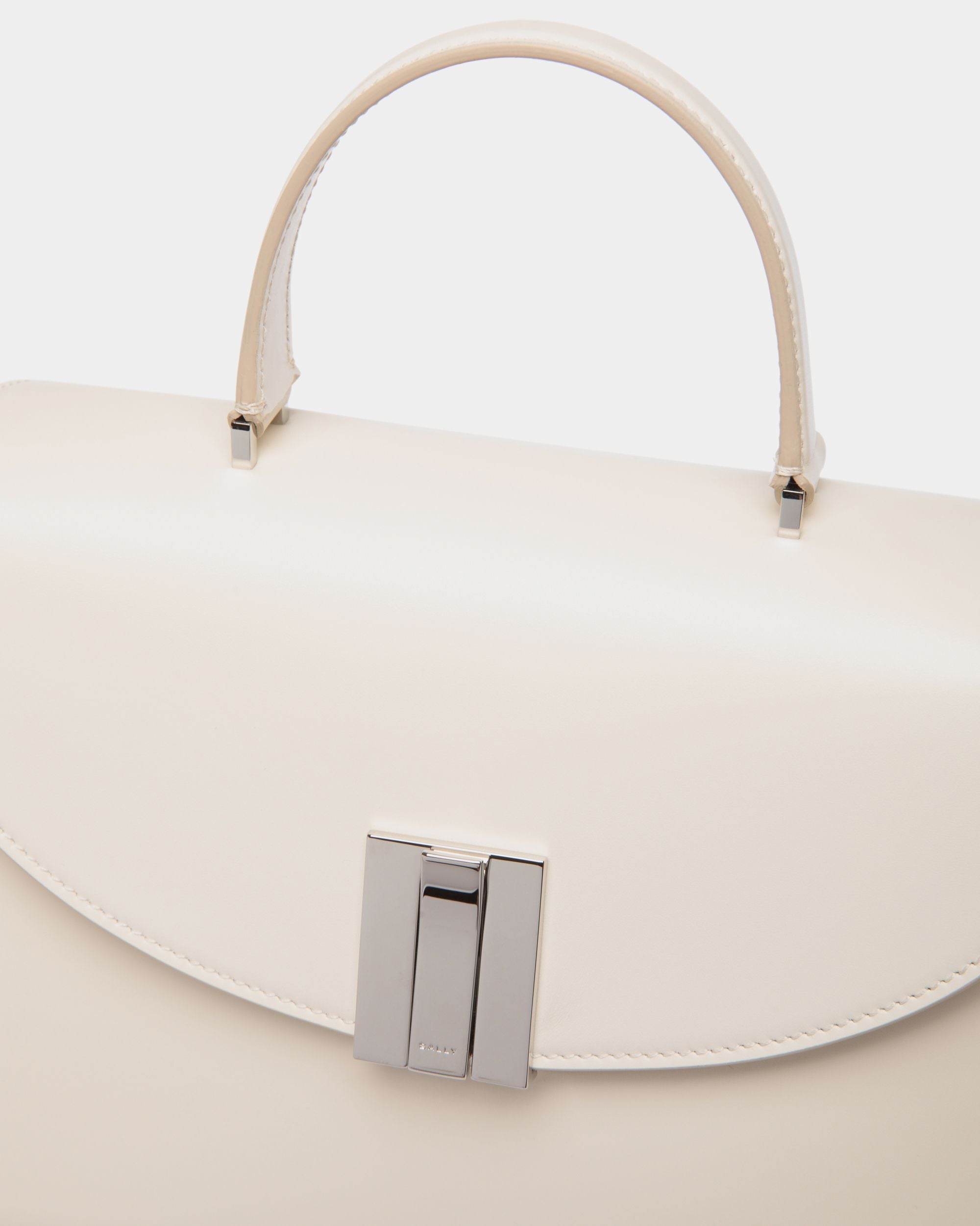Ollam Henkeltasche Aus Weißem Leder - Damen - Bally - 04