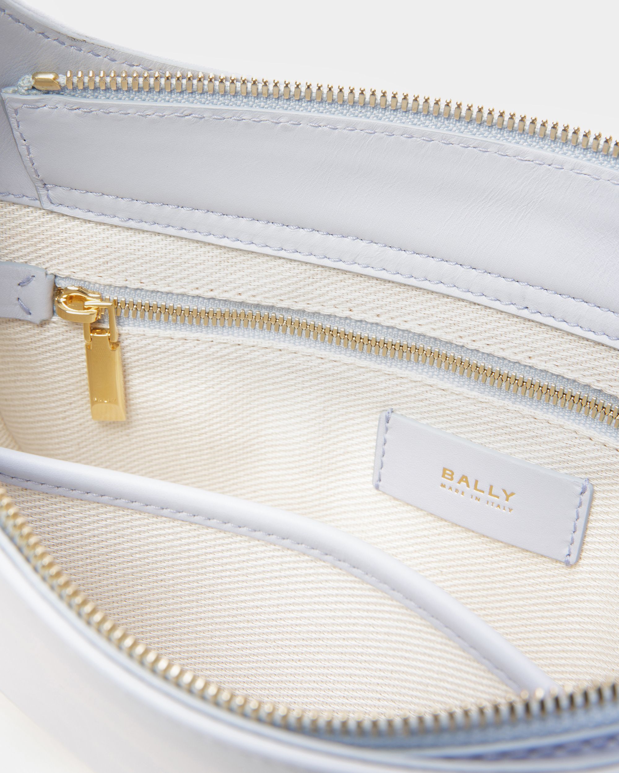 Block Schultertasche Aus Hellblauem Leder - Damen - Bally - 03