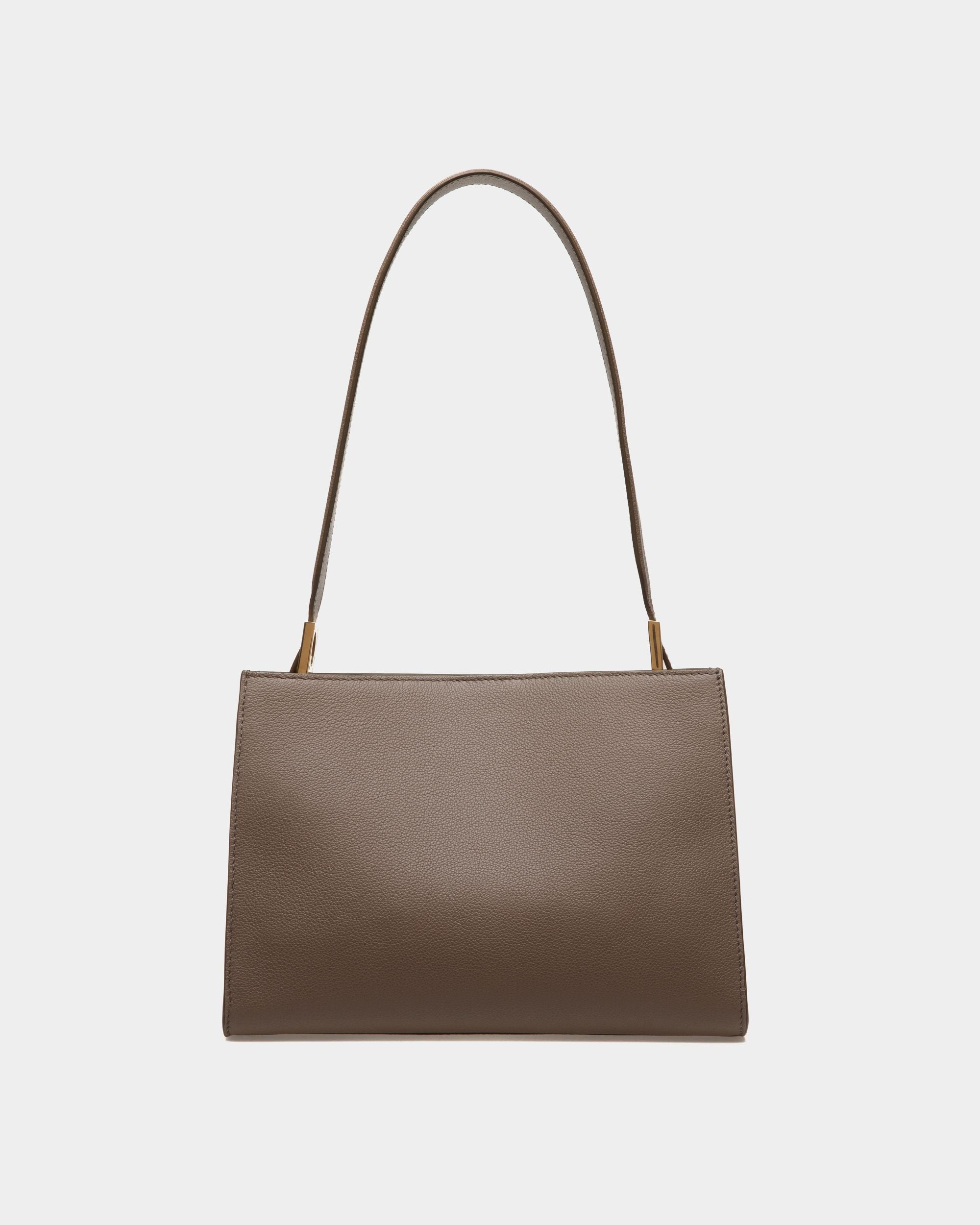 Emblem Schultertasche Aus Genarbtem Leder In Beige - Damen - Bally - 02