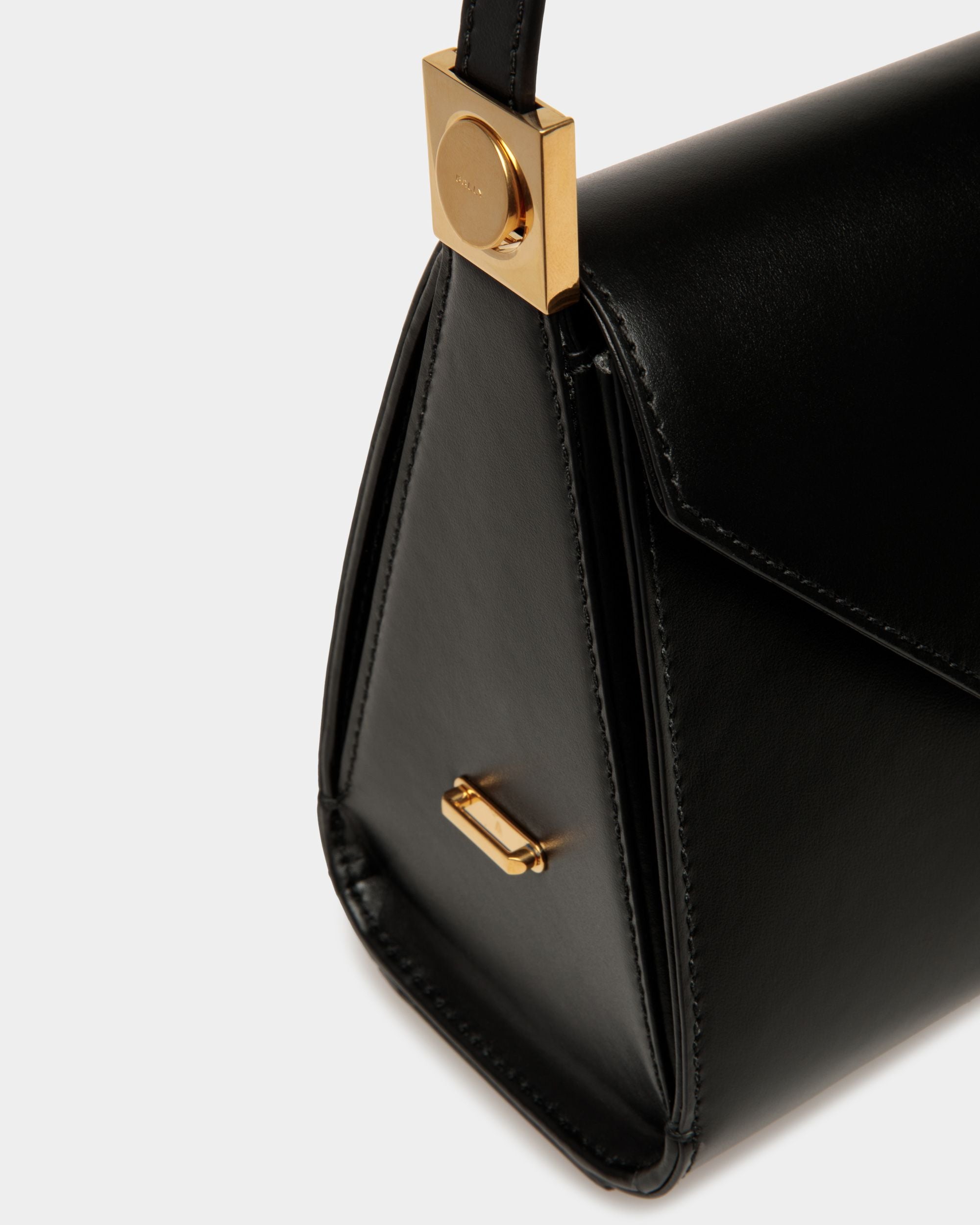 Emblem Henkeltasche Aus Leder In Schwarz - Damen - Bally - 05