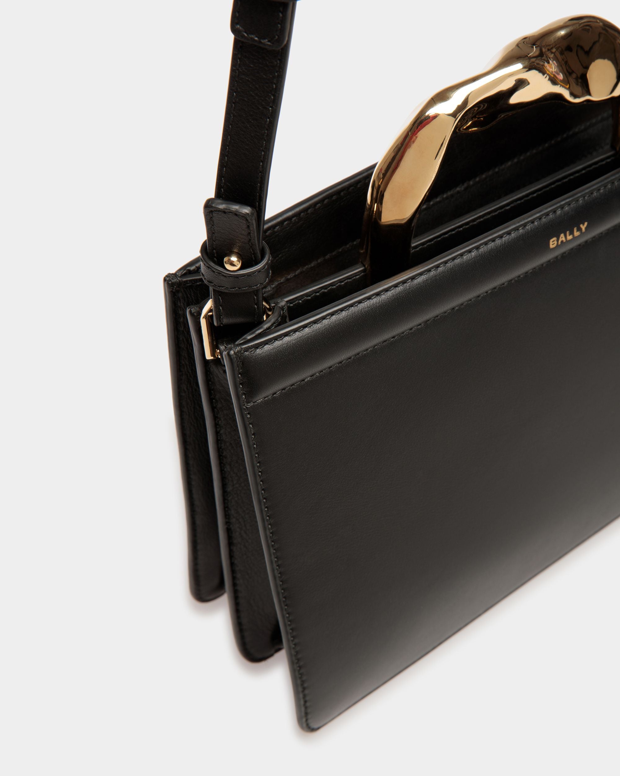 Baroque Henkeltasche Aus Leder in Schwarz - Damen - Bally - 06