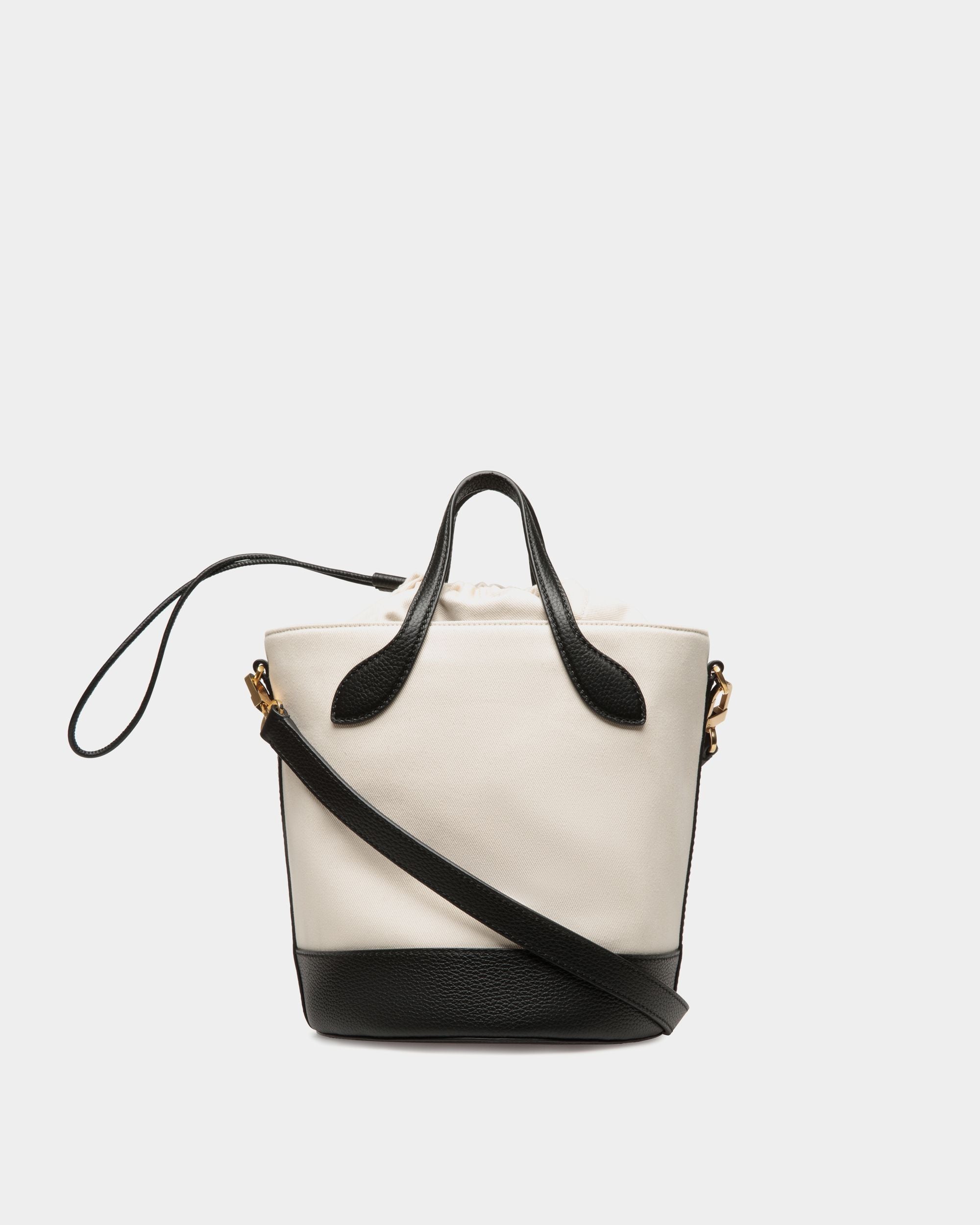 Bally By YK Jeong Beuteltasche Aus Canvas Und Leder In Natur Und Schwarz - Damen - Bally - 02