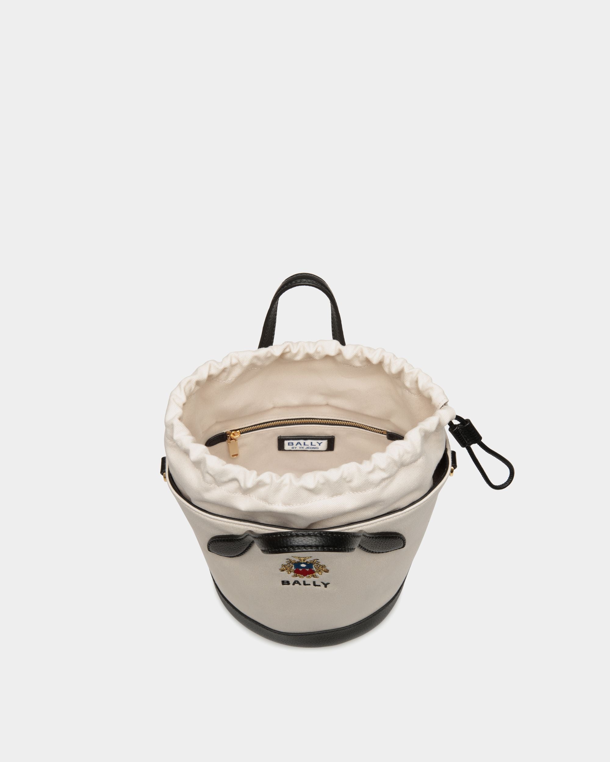 Bally By YK Jeong Beuteltasche Aus Canvas Und Leder In Natur Und Schwarz - Damen - Bally - 04