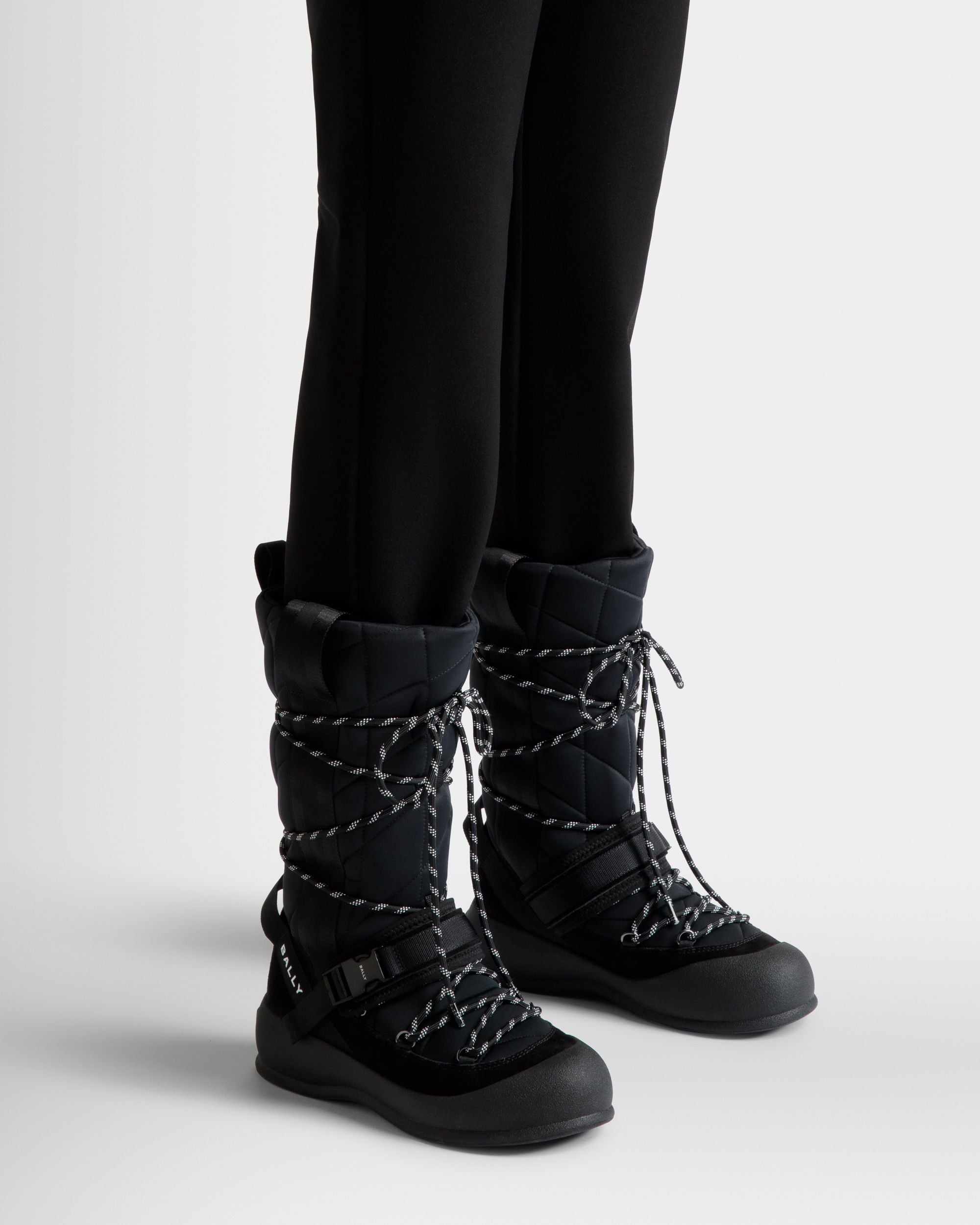 Frei Stiefel Aus Nylon In Schwarz - Damen - Bally - 02