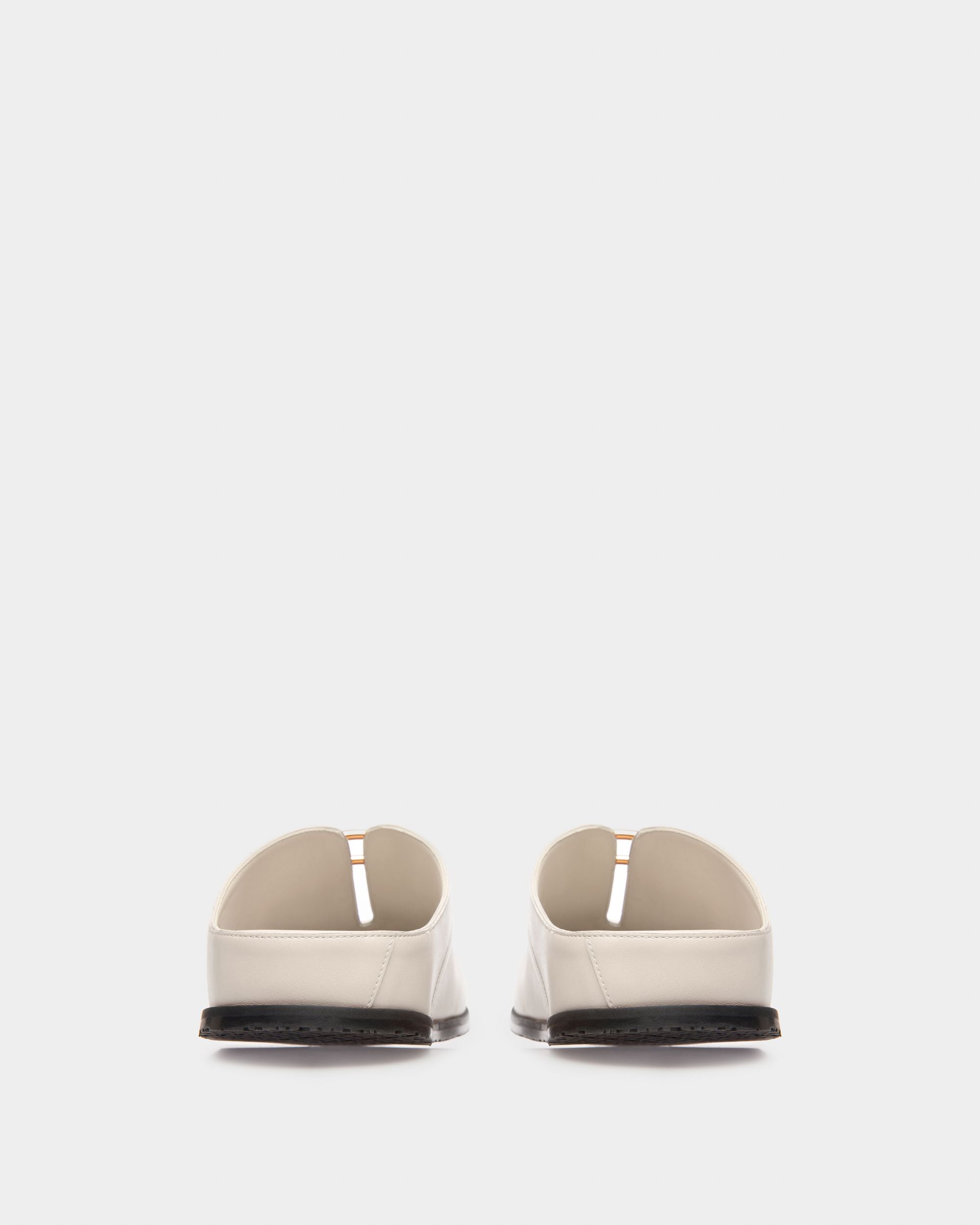 Francine Slipper Aus Elfenbeinfarbenem Leder - Damen - Bally - 04