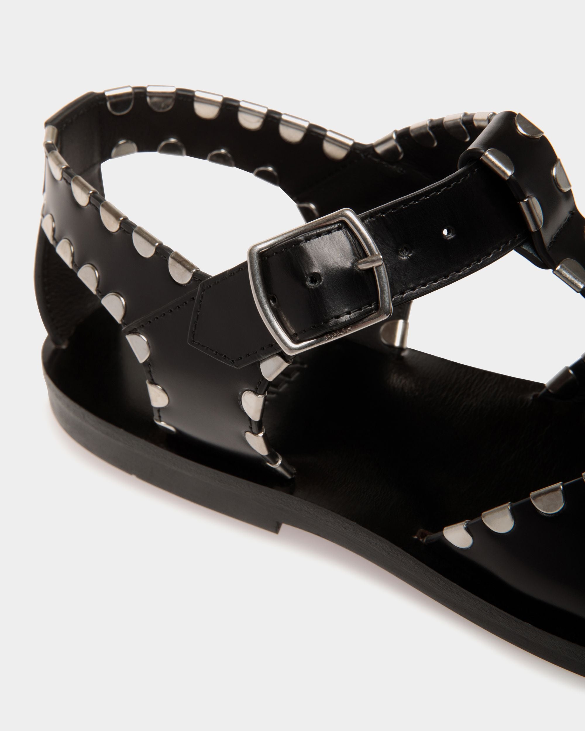 Flache Salis Sandalen Aus Leder In Schwarz - Damen - Bally - 05