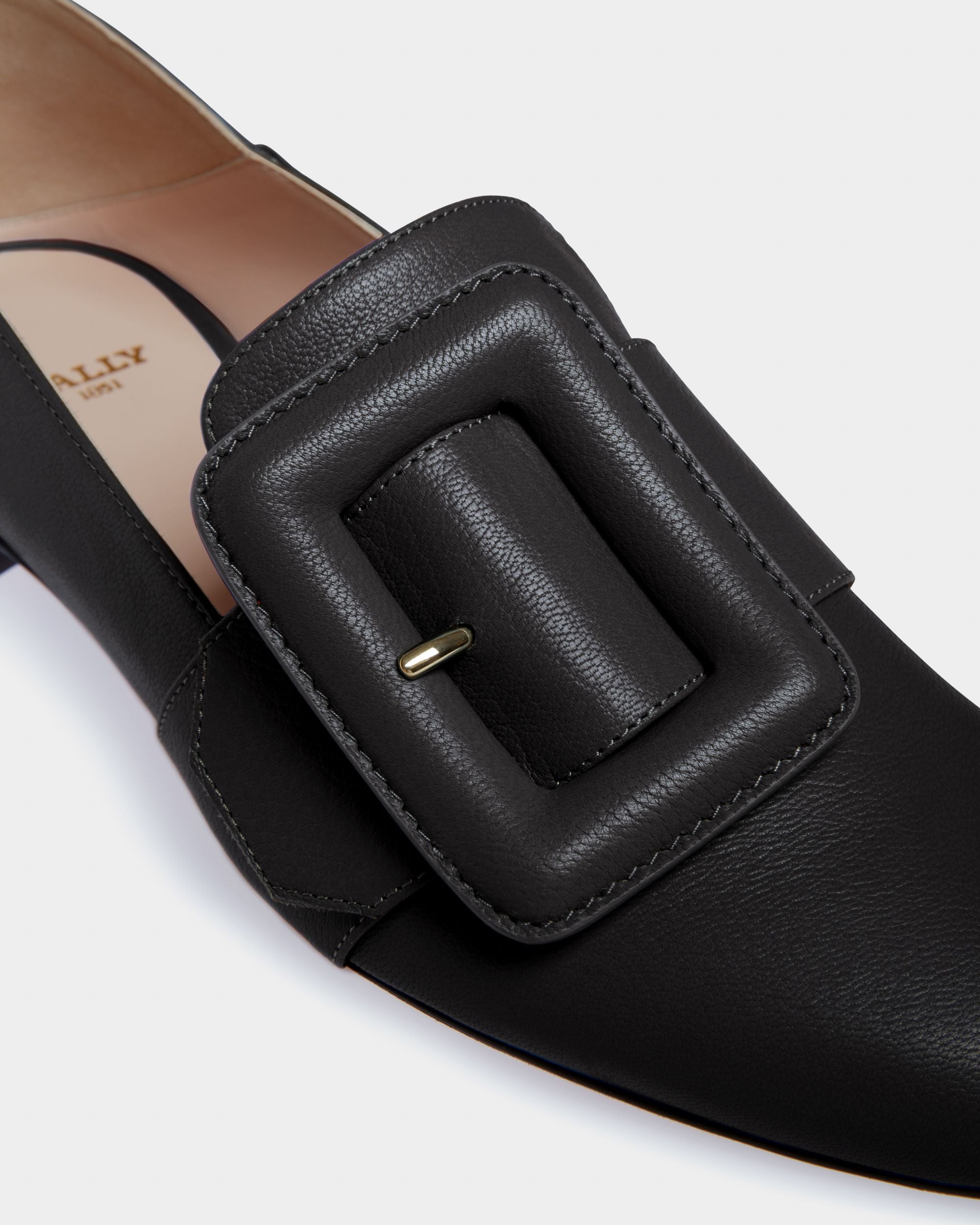 Ballerinas Bell Du Jour Aus Schwarzem, Genarbtem Leder - Damen - Bally - 04