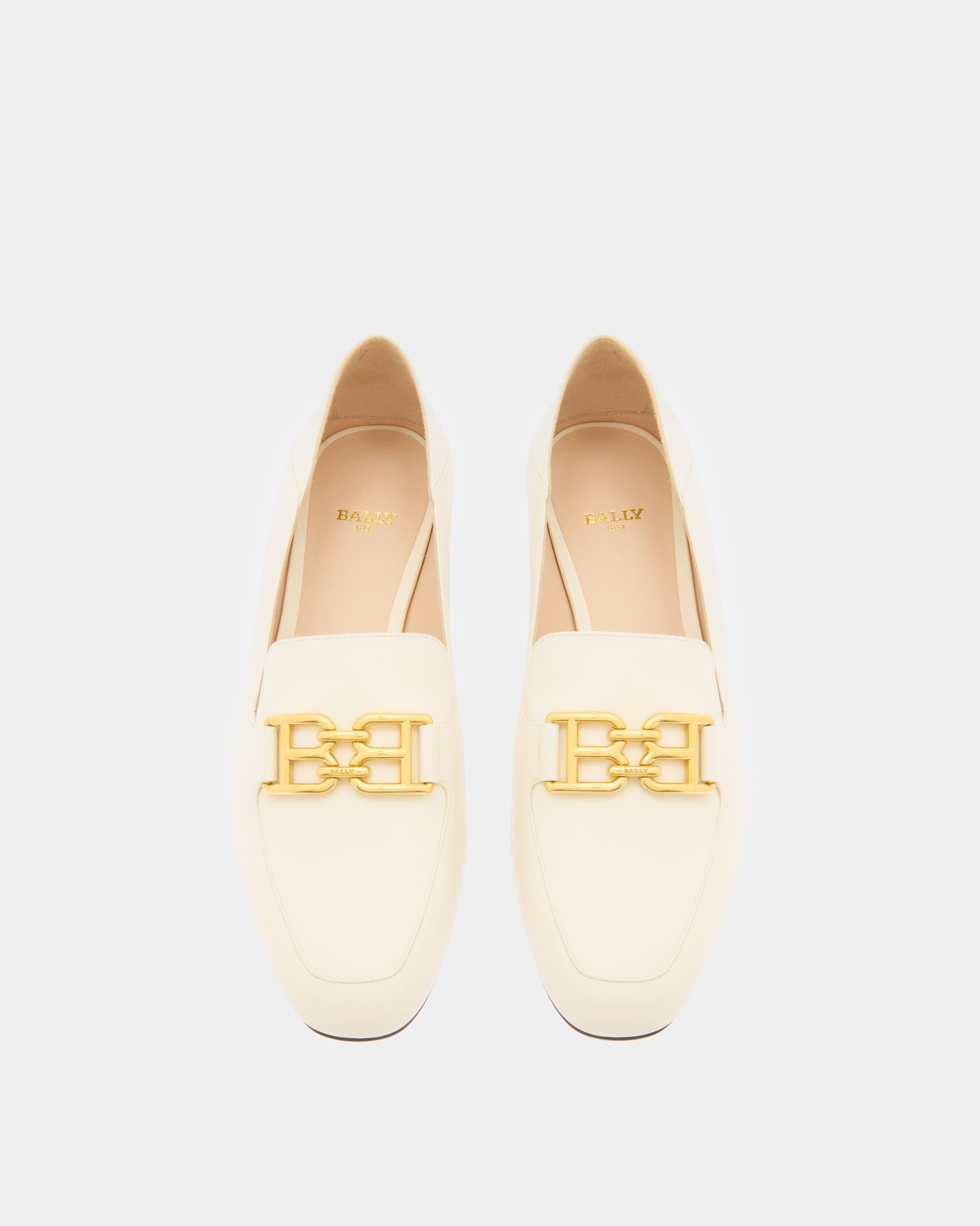 Ellah Flat Loafer Aus Elfenbeinfarbenem Leder - Damen - Bally - 02