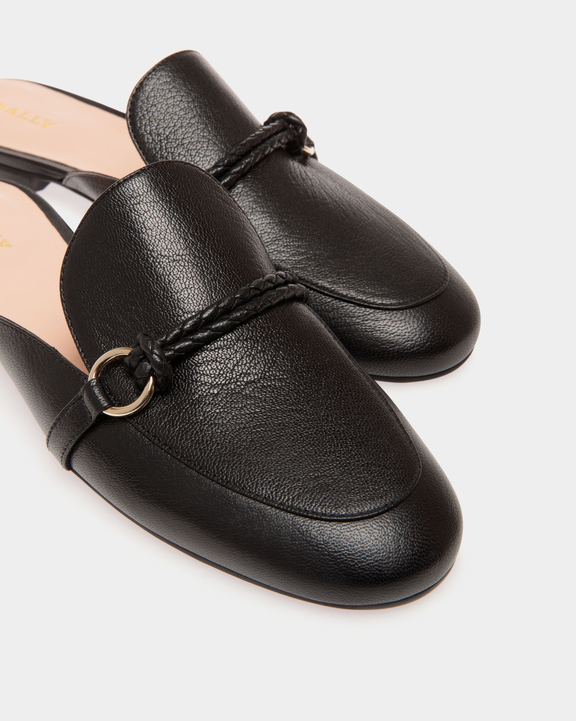 Flats In Black Leather - Damen - Bally - 05