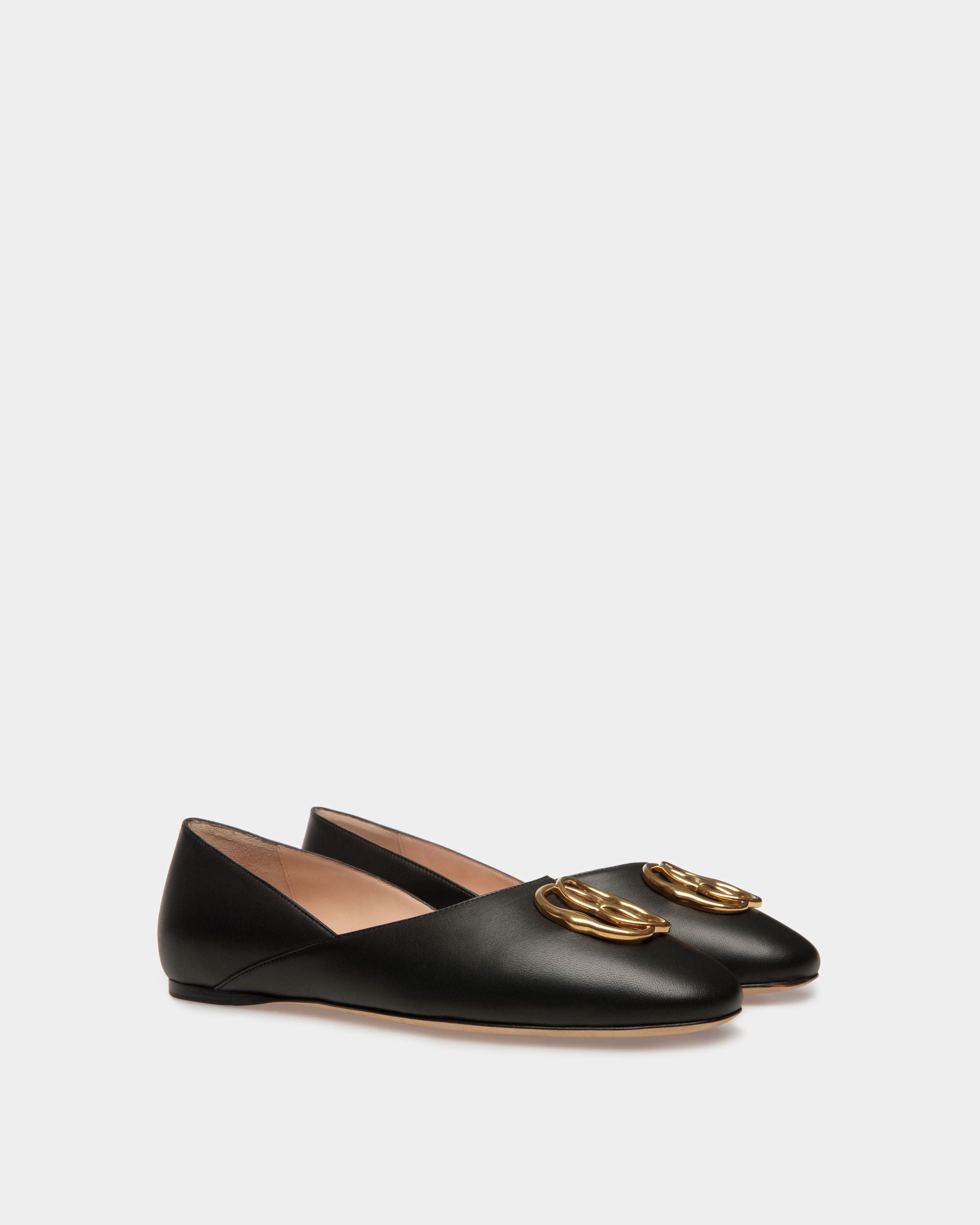 Emblem Slipper Aus Leder In Schwarz - Damen - Bally - 02