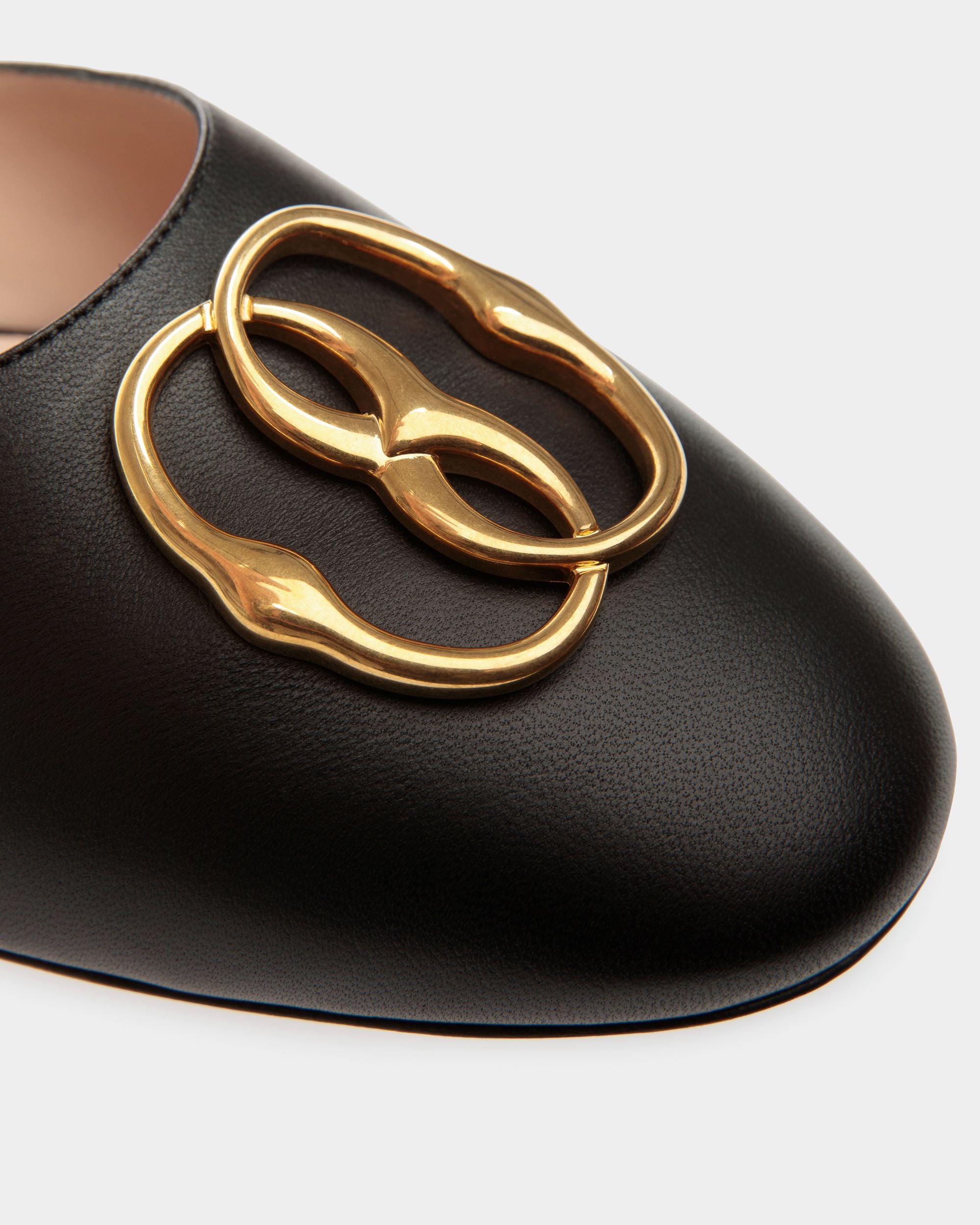 Emblem Slipper Aus Leder In Schwarz - Damen - Bally - 04
