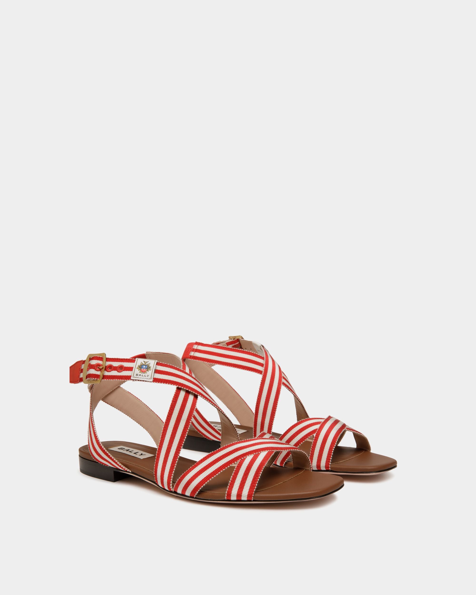 Flache Sylt Sandale Aus Rotem Stoff - Damen - Bally - 03