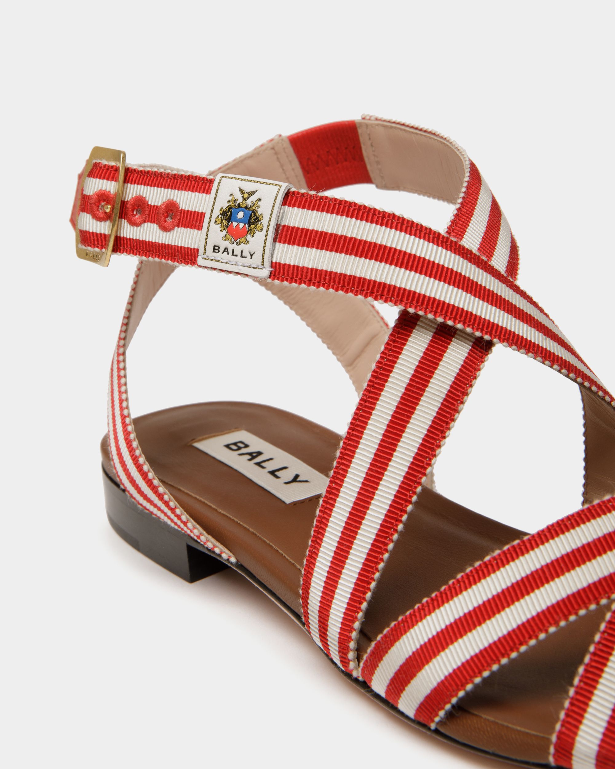 Flache Sylt Sandale Aus Rotem Stoff - Damen - Bally - 06