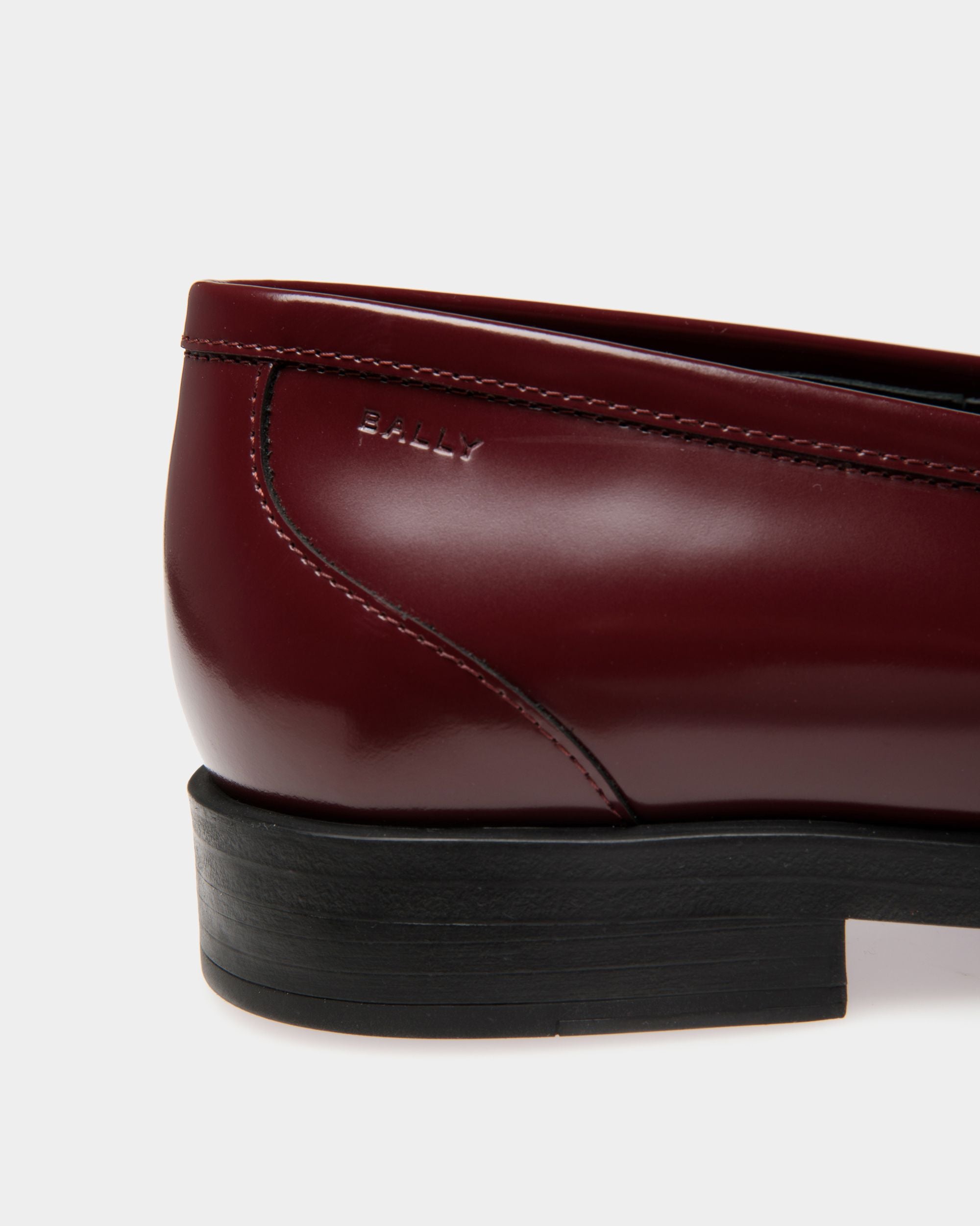 Egli Flat In Red Leather - Damen - Bally - 05