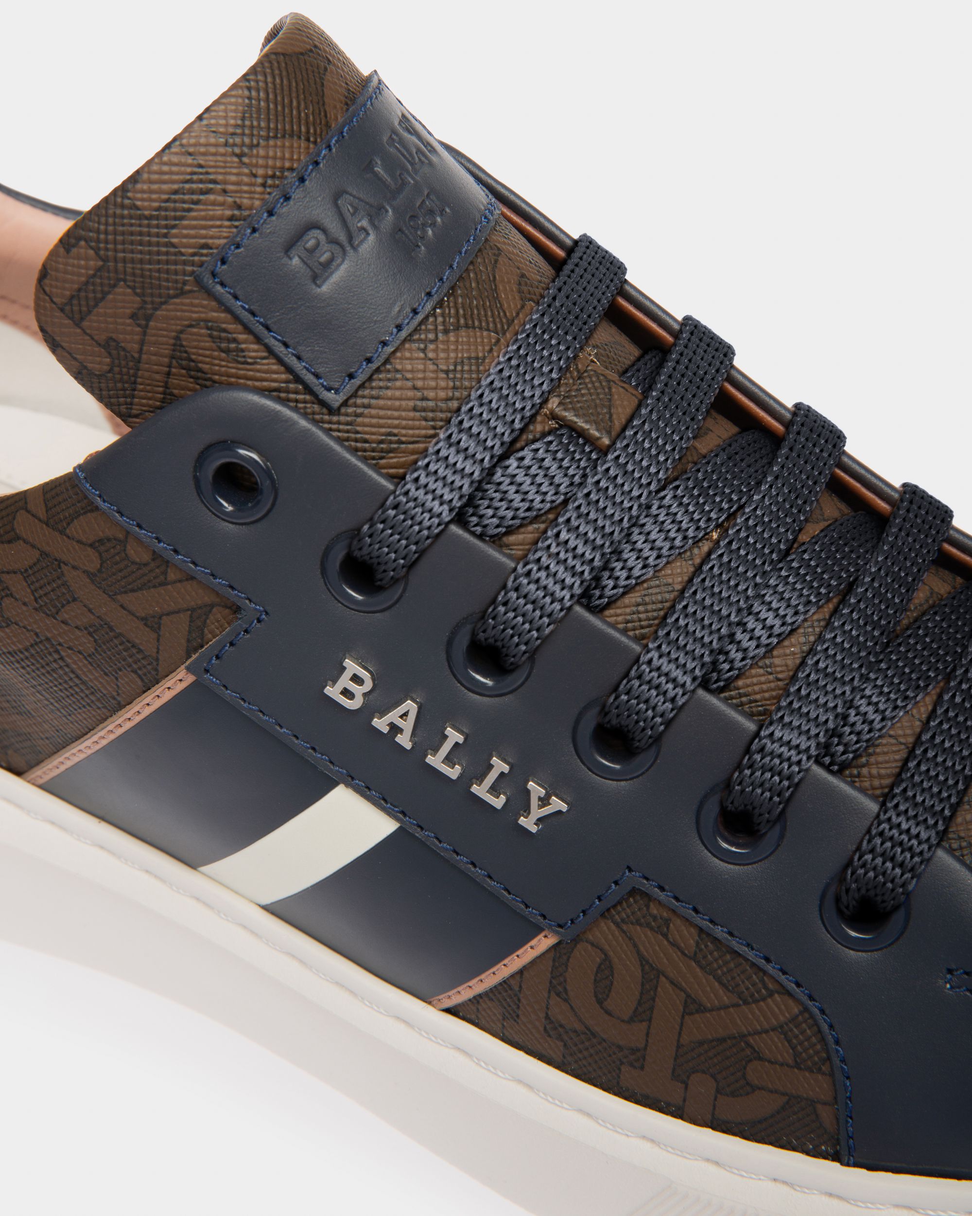 Myron Sneaker Aus Braunem Tpu Und Marineblauem Leder - Damen - Bally - 06