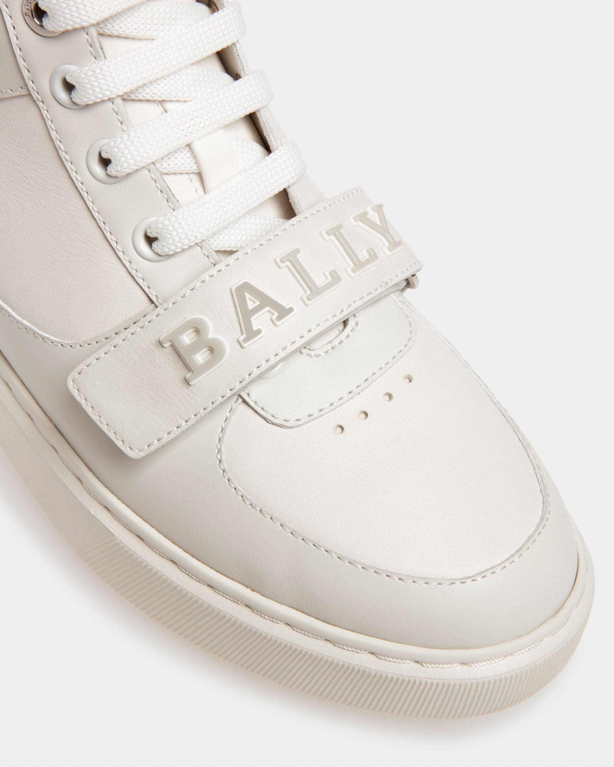 Merryk Sneaker Aus Weissem Leder - Damen - Bally - 06