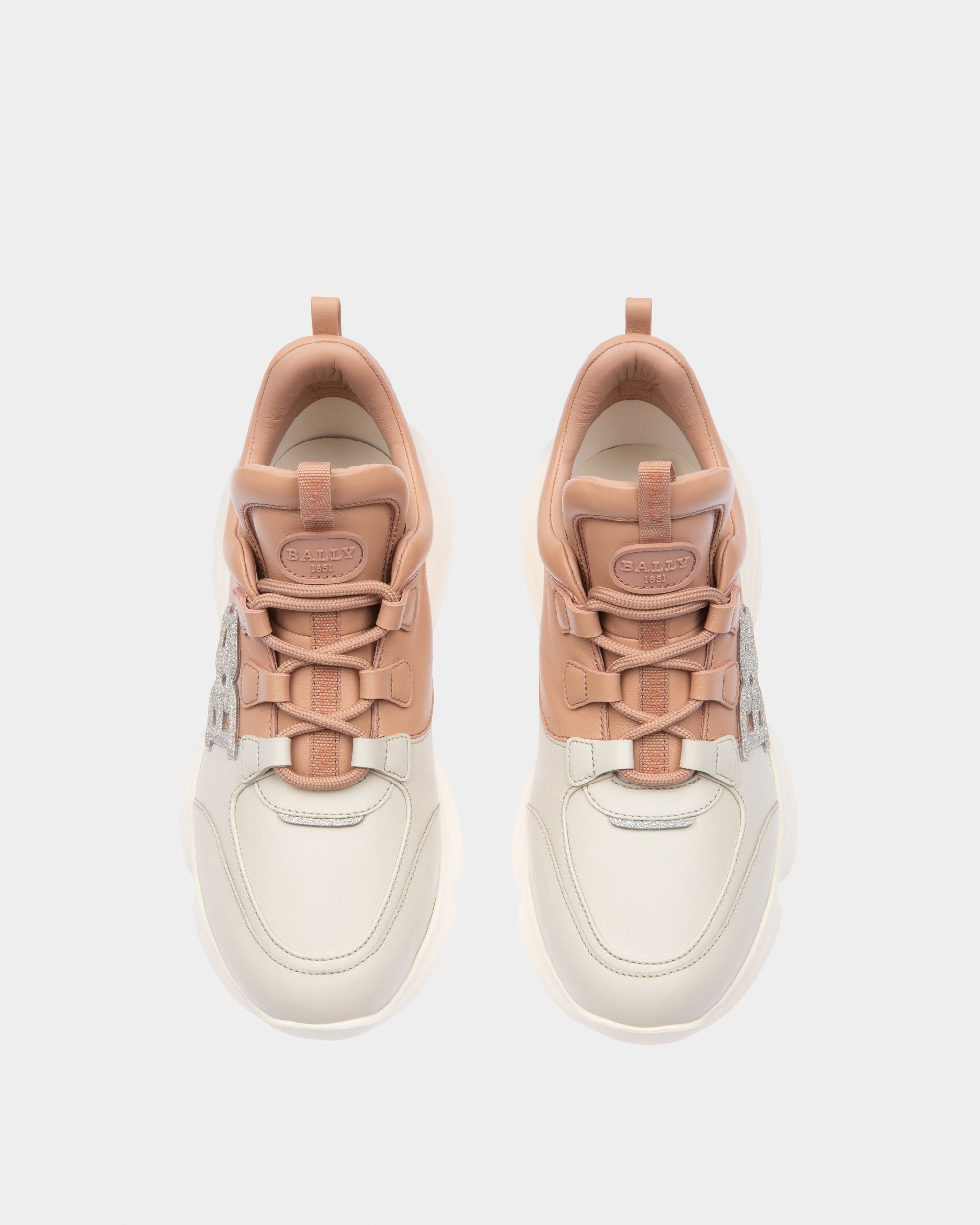 Claires Sneaker Aus Leder In Roségold Und Staubweiß - Damen - Bally - 02