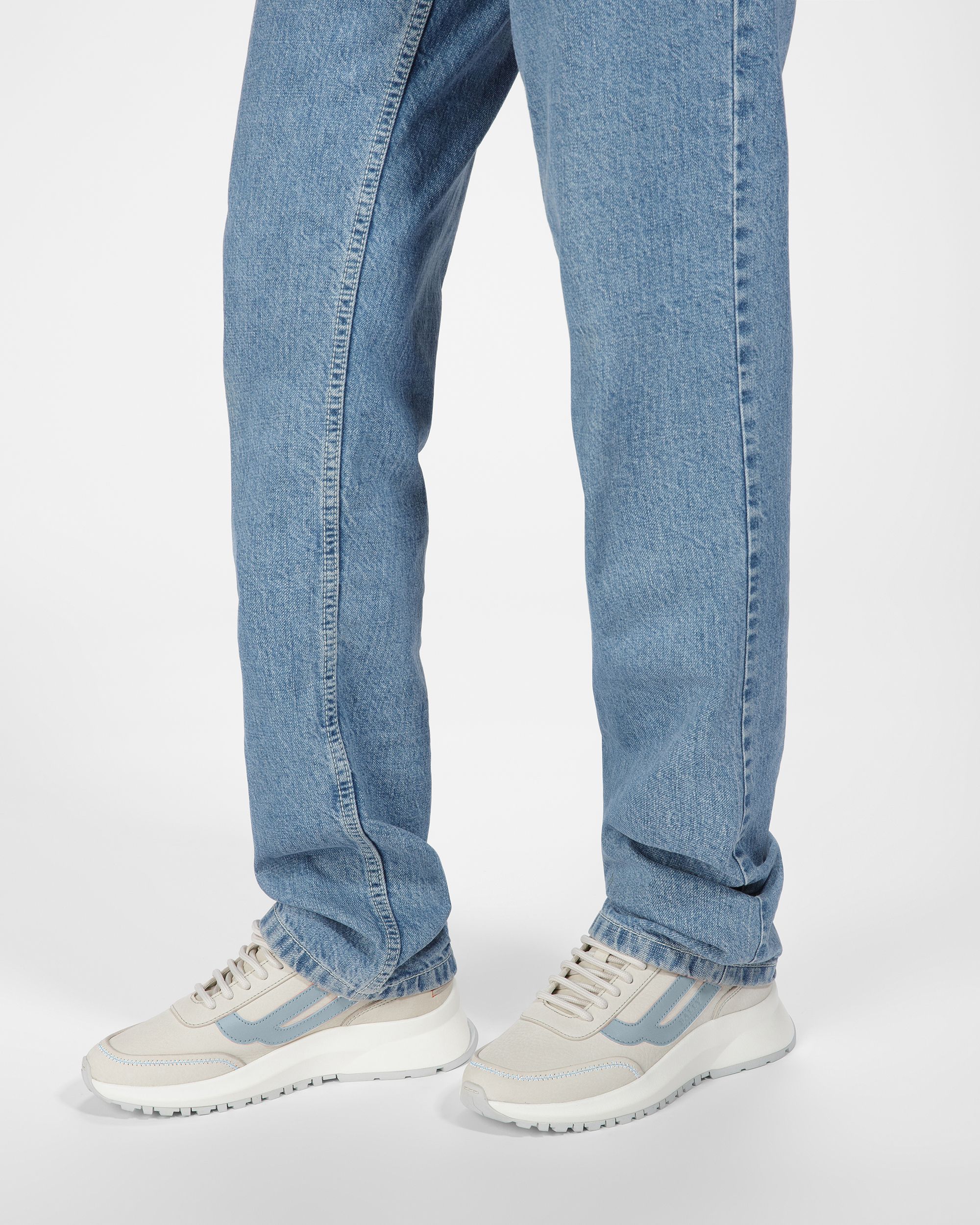 Darys Sneakers Aus Leder In Staubweiß Und Hellblau - Damen - Bally - 05