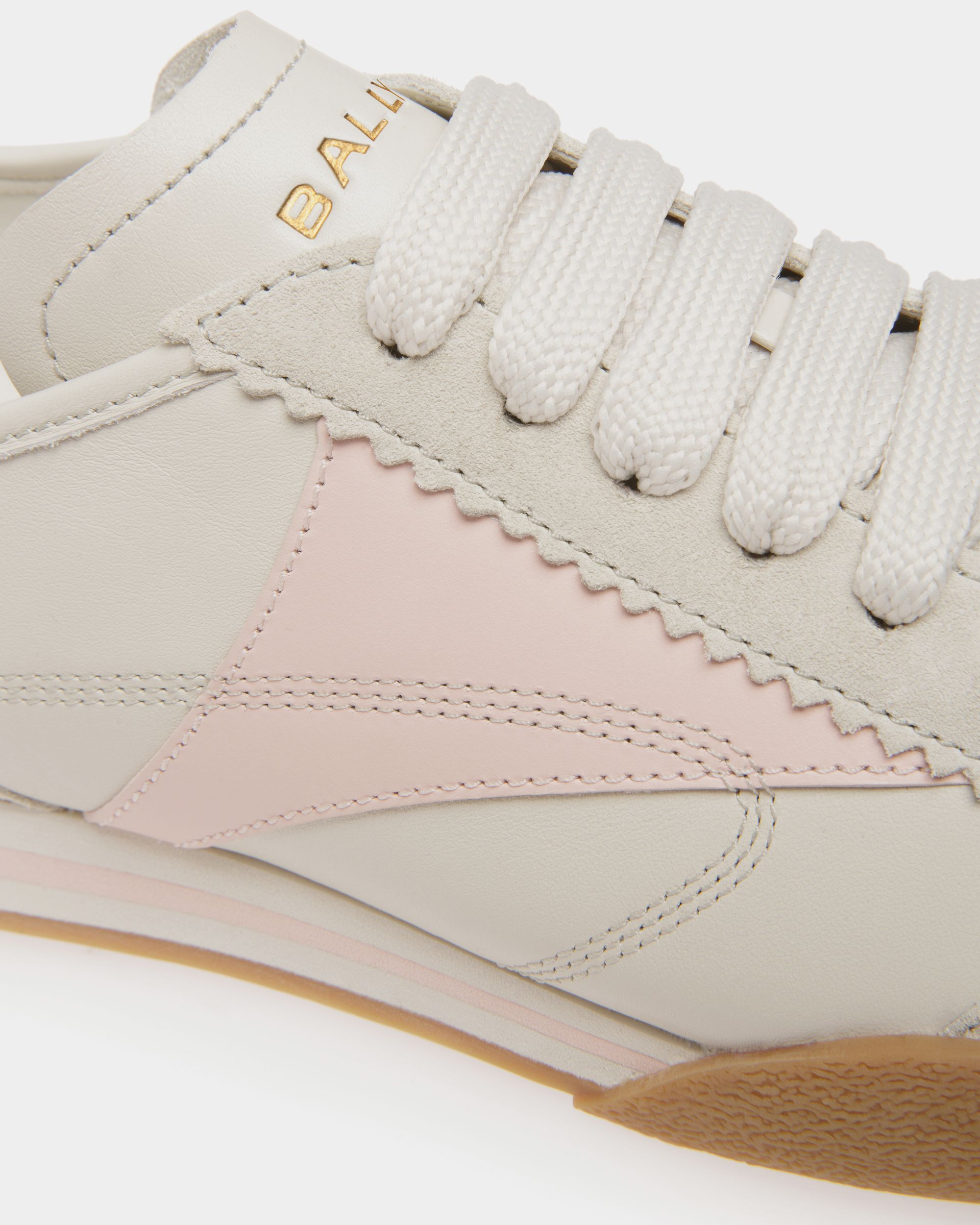 Sussex Sneaker Aus Leder In Dusty White Und Dusty Petal - Damen - Bally - 04
