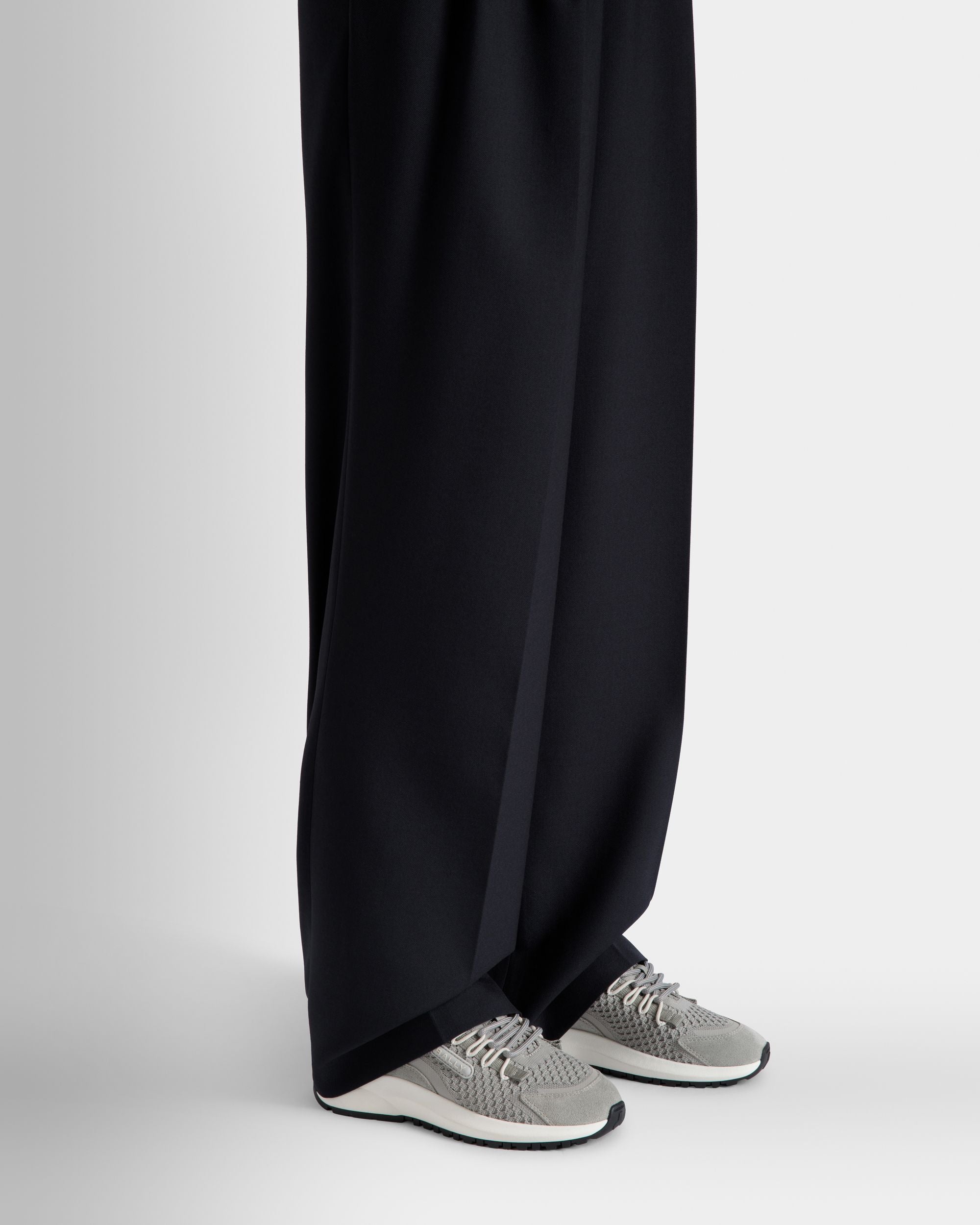 Outline Sneaker Aus Strickgewebe In Grau - Damen - Bally - 02