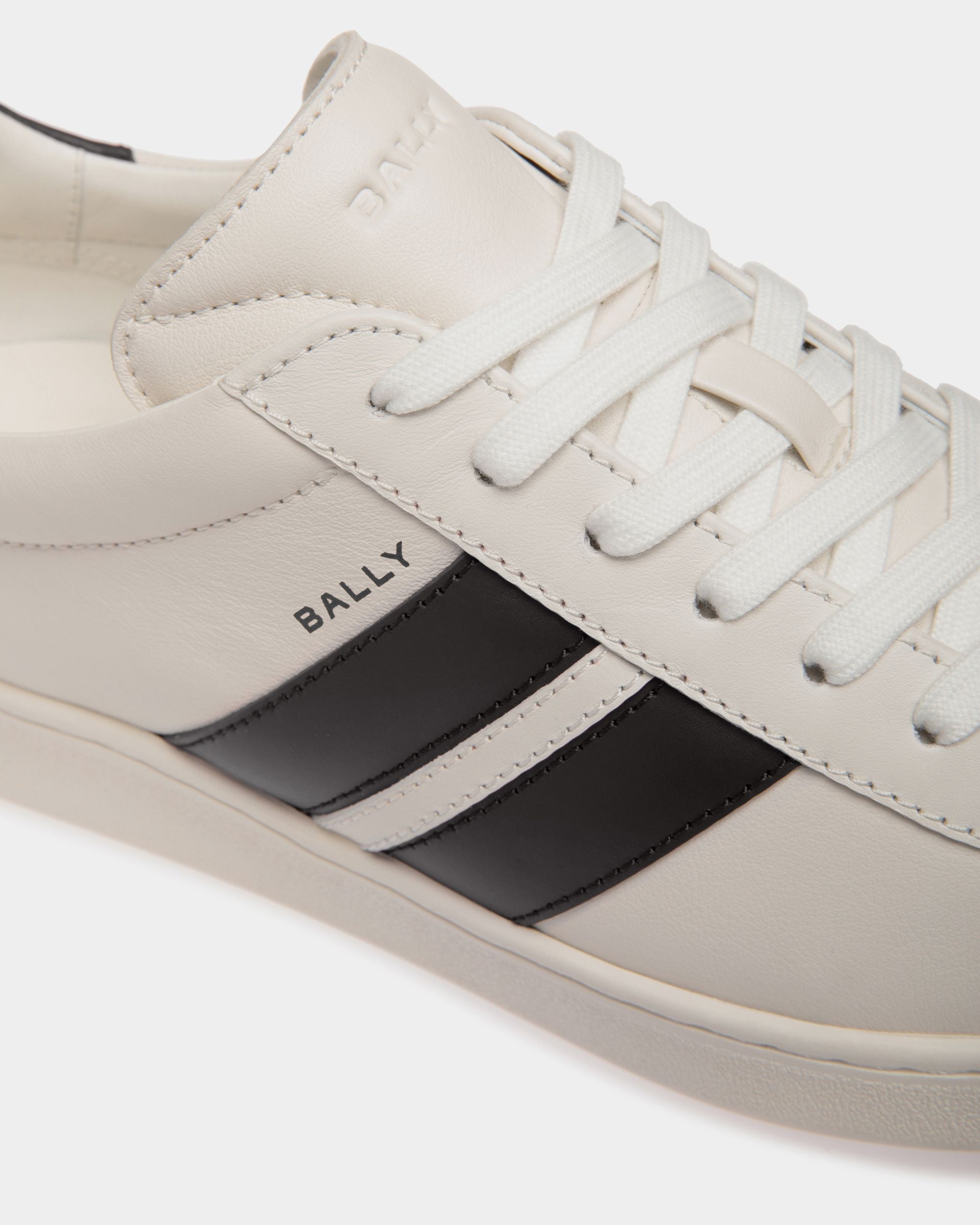 Tennis Sneaker Aus Leder In Weiß Und Schwarz - Damen - Bally - 04