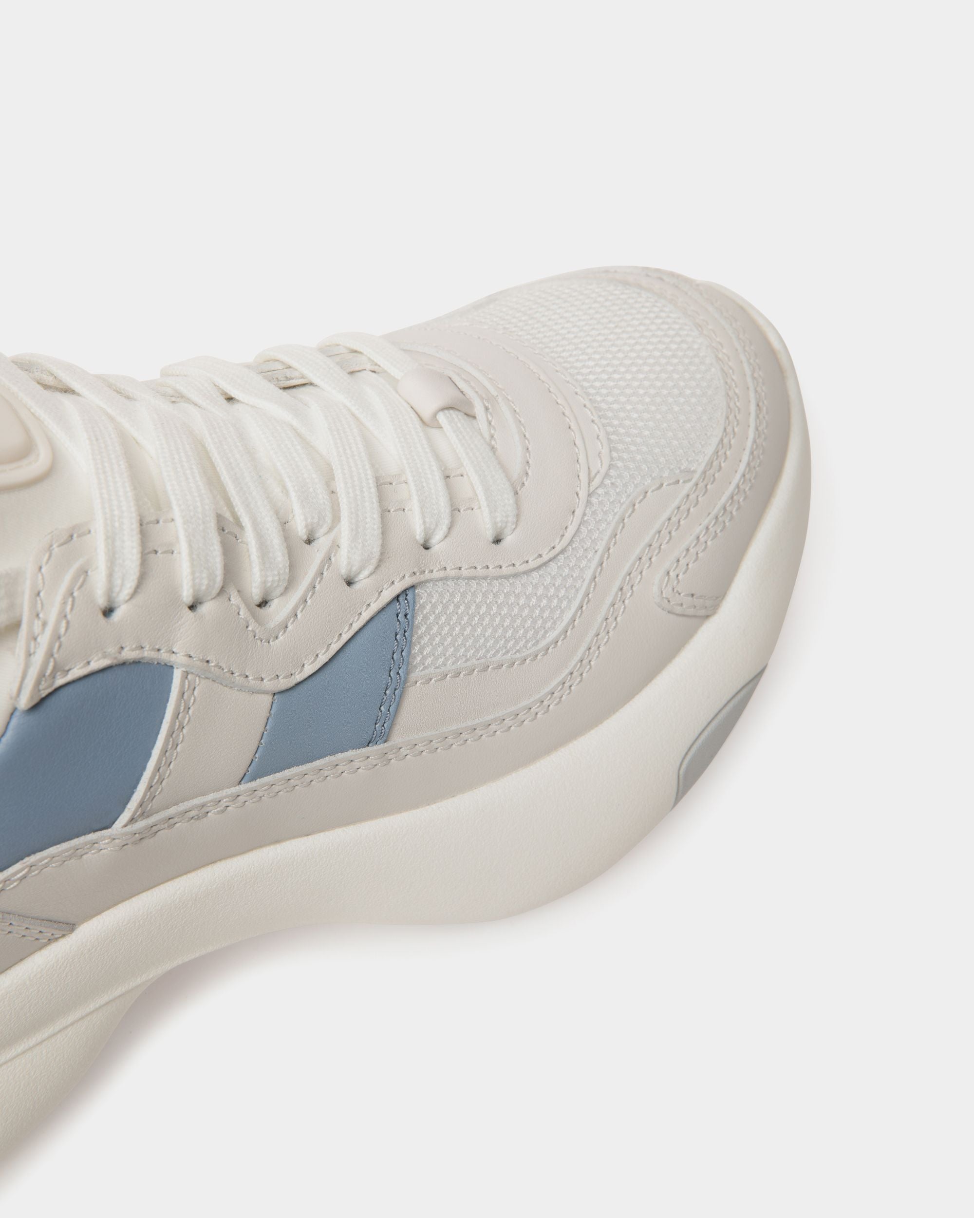 Dune Sneaker Aus Leder In Weiß Und Light Blue - Damen - Bally - 06