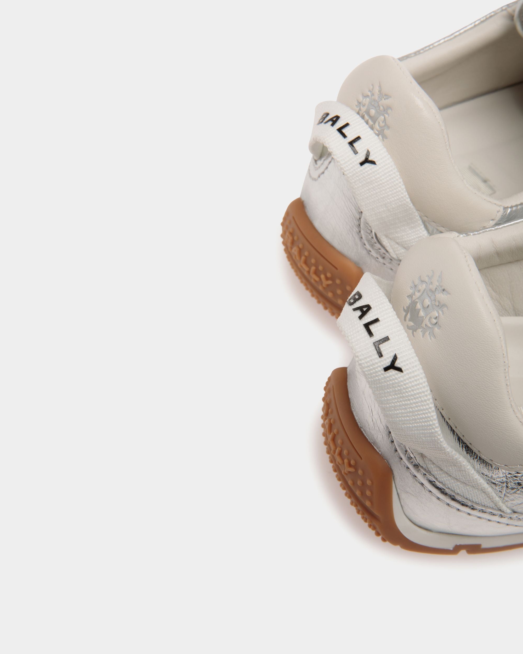 Quarry Sneaker Aus Silberfarbenem Leder - Damen - Bally - 05