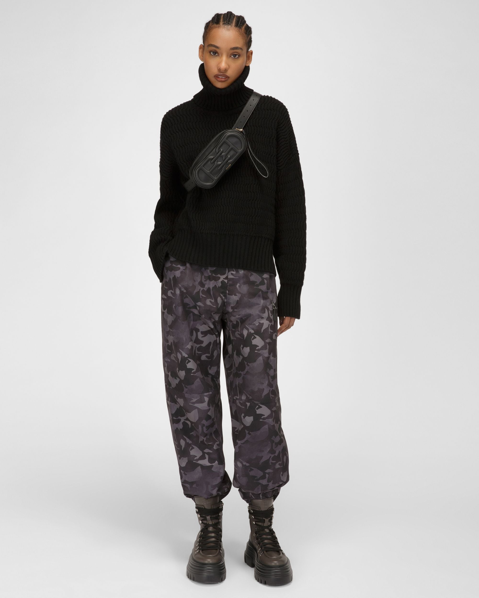 Rollkragenpullover Aus Schwarzer Wolle Und Kaschmir - Damen - Bally - 02