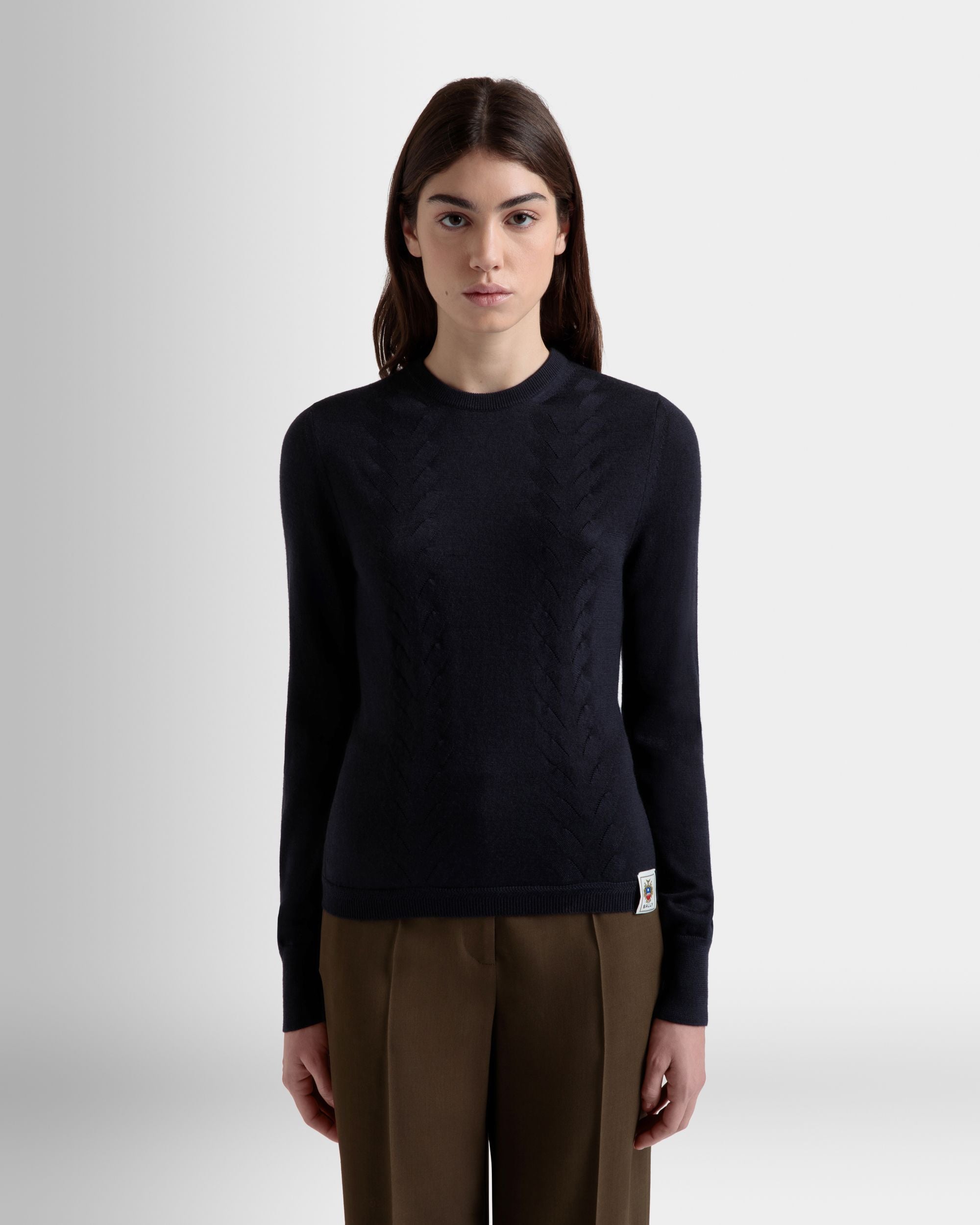 Langärmeliges Top Aus Kaschmir-Seiden-Mix In Navy Blue - Damen - Bally - 08