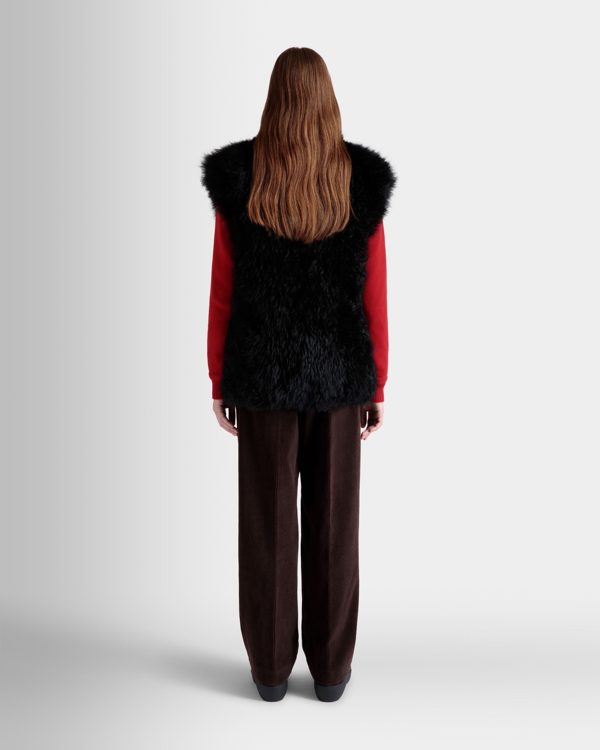 Winter Capsule Weste Aus Schwarzem Schaffell - Damen - Bally - 06