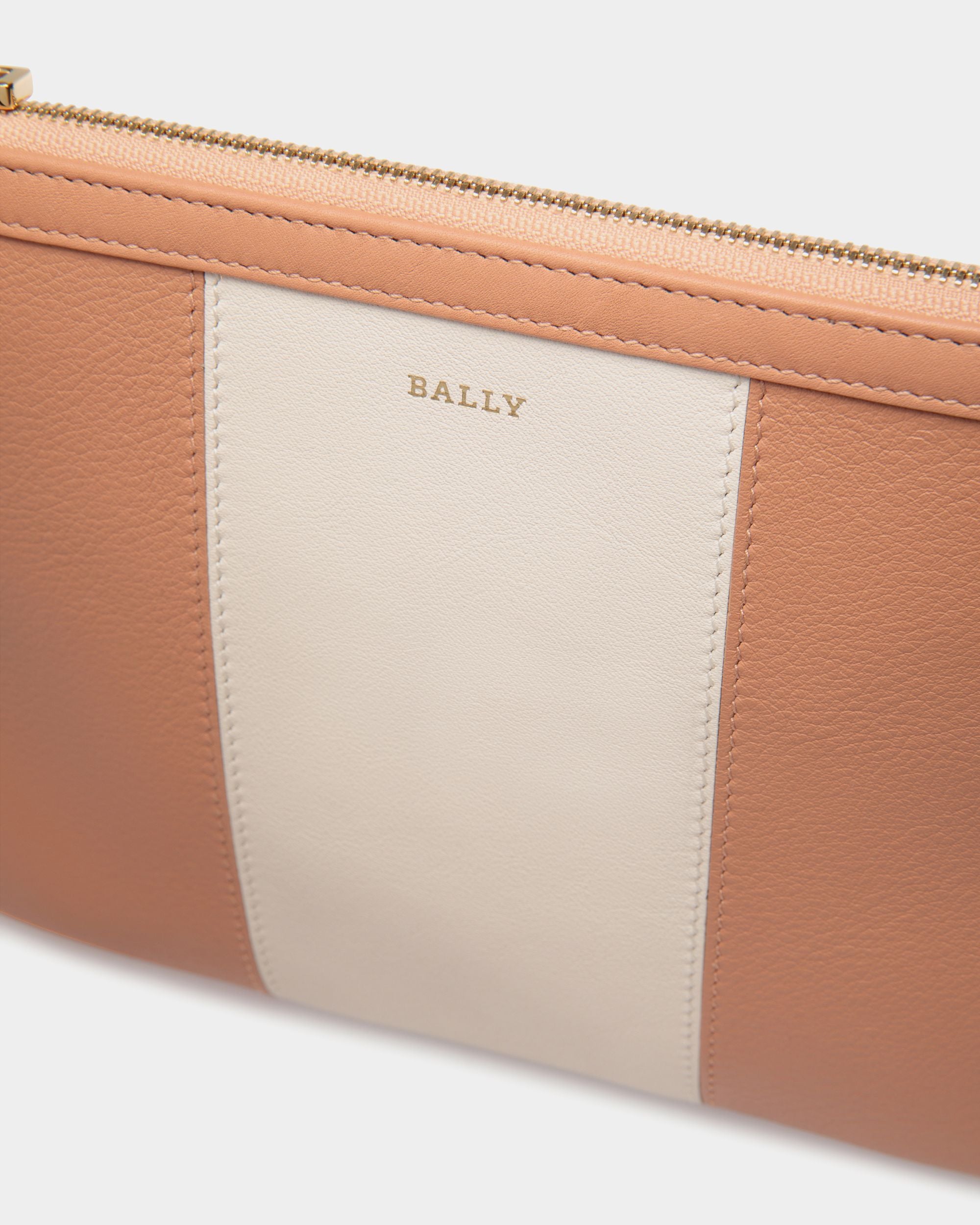 Cabana Clutch In Orange Bovine - Damen - Bally - 04