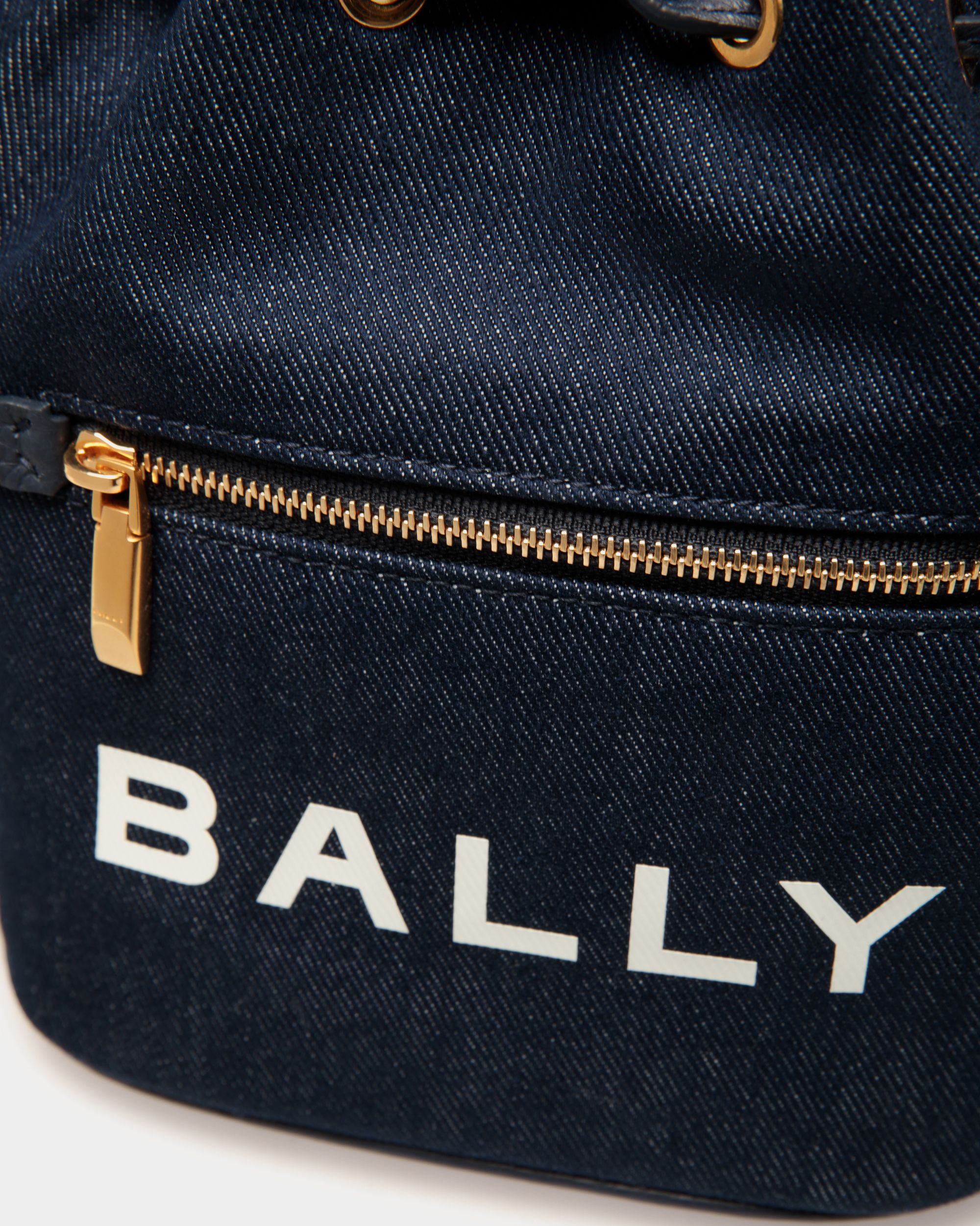 Mini-Beuteltasche Aus Blauem Denim - Damen - Bally - 04