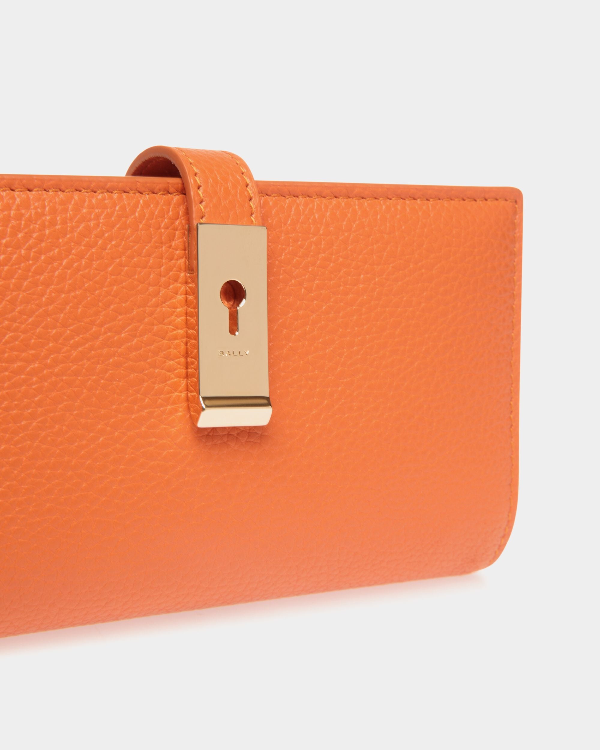 Lange Geldbörse Lock Me Aus Genarbtem Leder In Koi Orange - Damen - Bally - 03