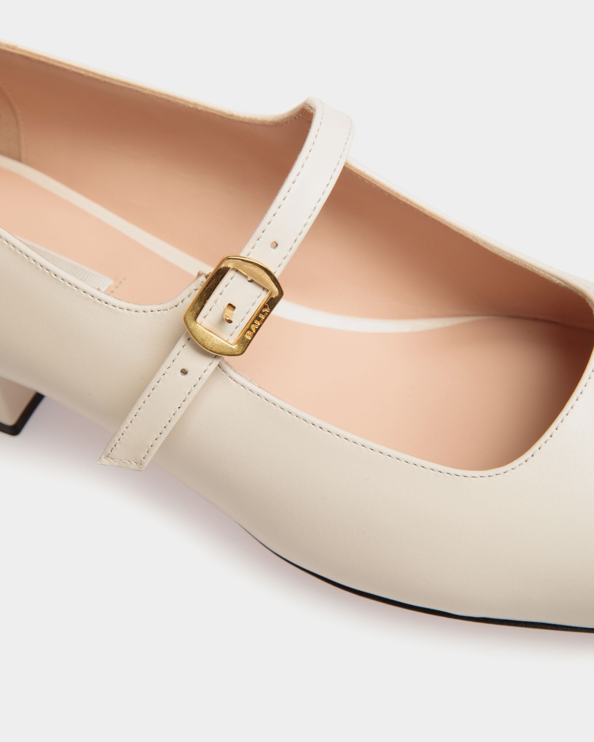 Ballyrina Pumps Aus Weißem Leder - Damen - Bally - 03