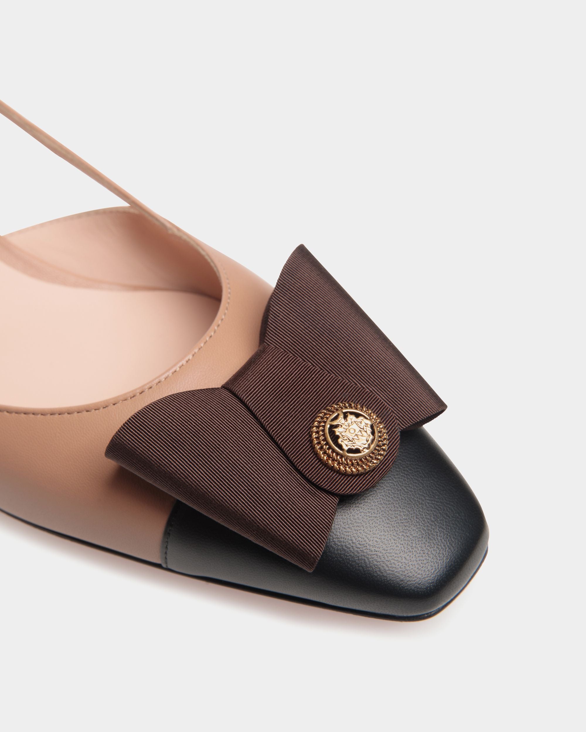 B-Bow Slingbacks Aus Leder In Praline Beige - Damen - Bally - 06