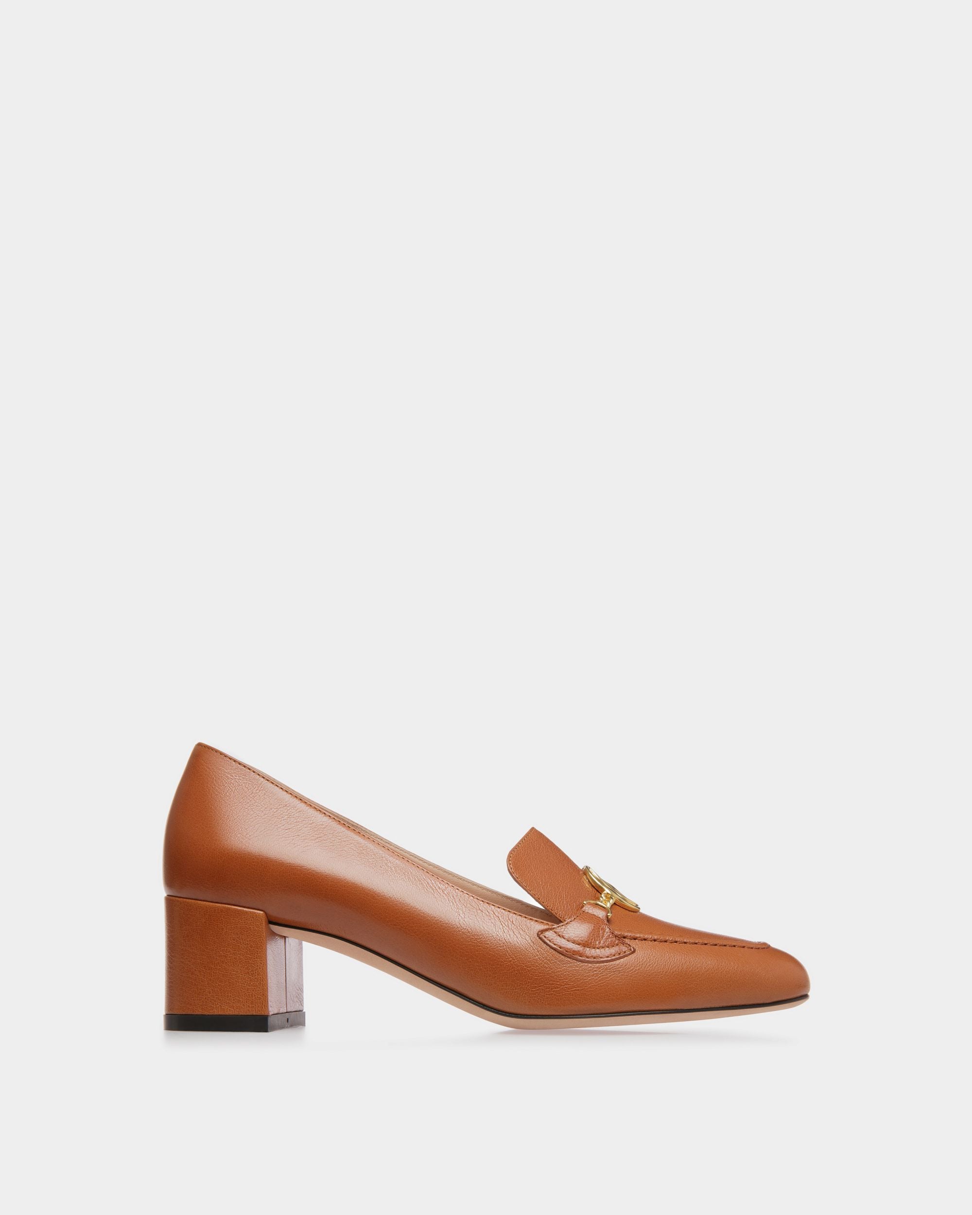 Emblem Pumps Aus Braunem Leder - Damen - Bally - 01