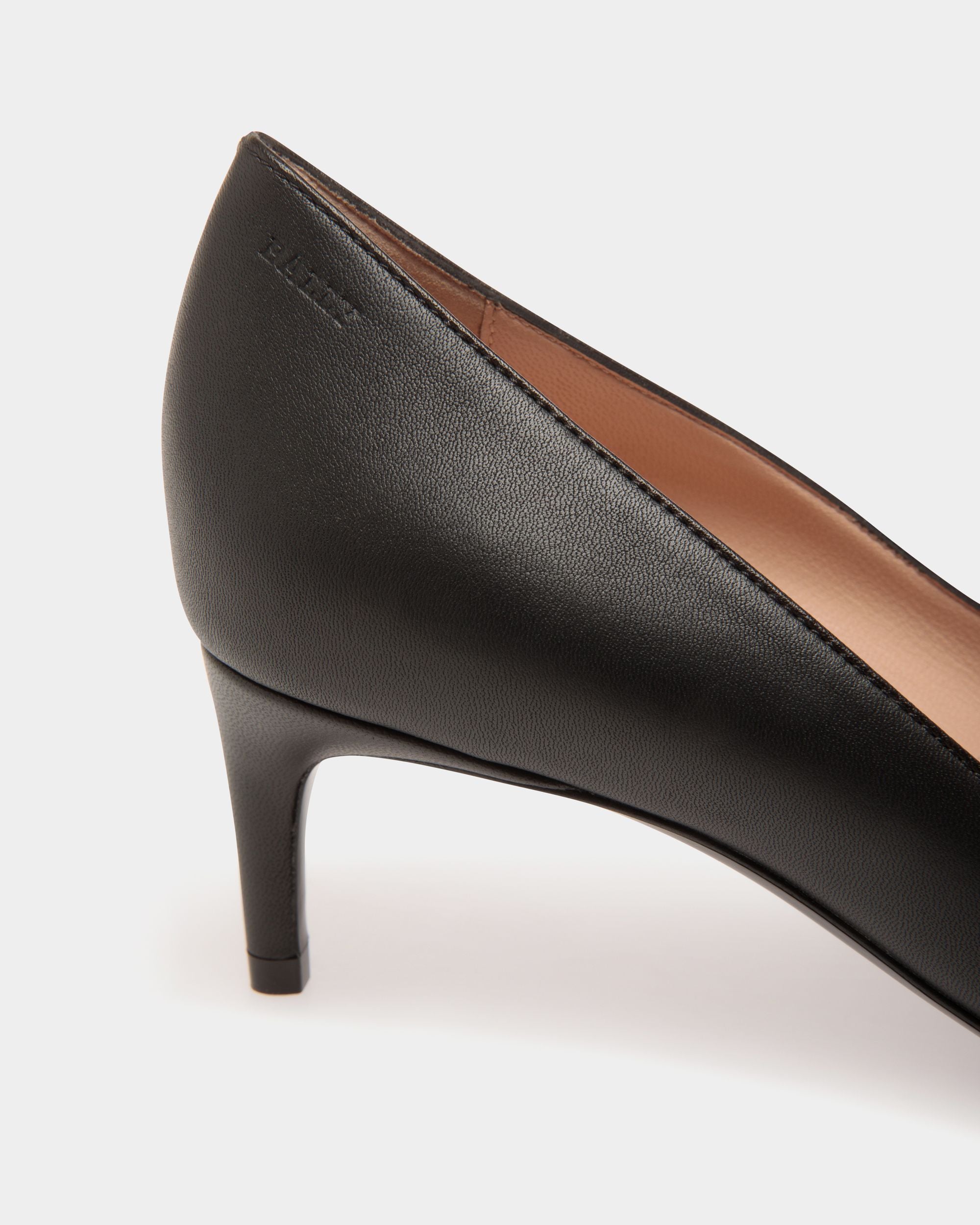 Pump In Black Leather - Damen - Bally - 05