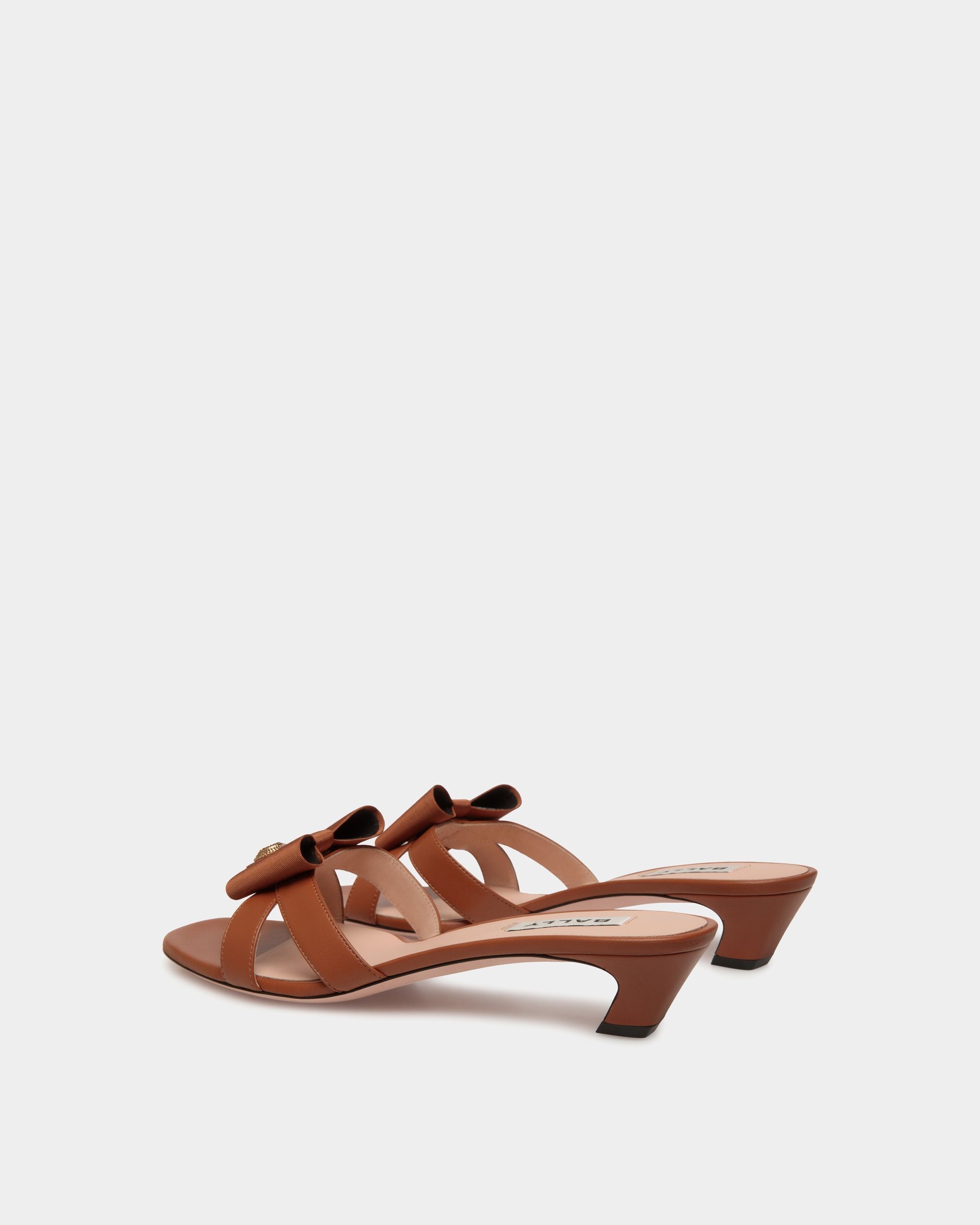 B-Bow Sandale Aus Leder In Braun - Damen - Bally - 04