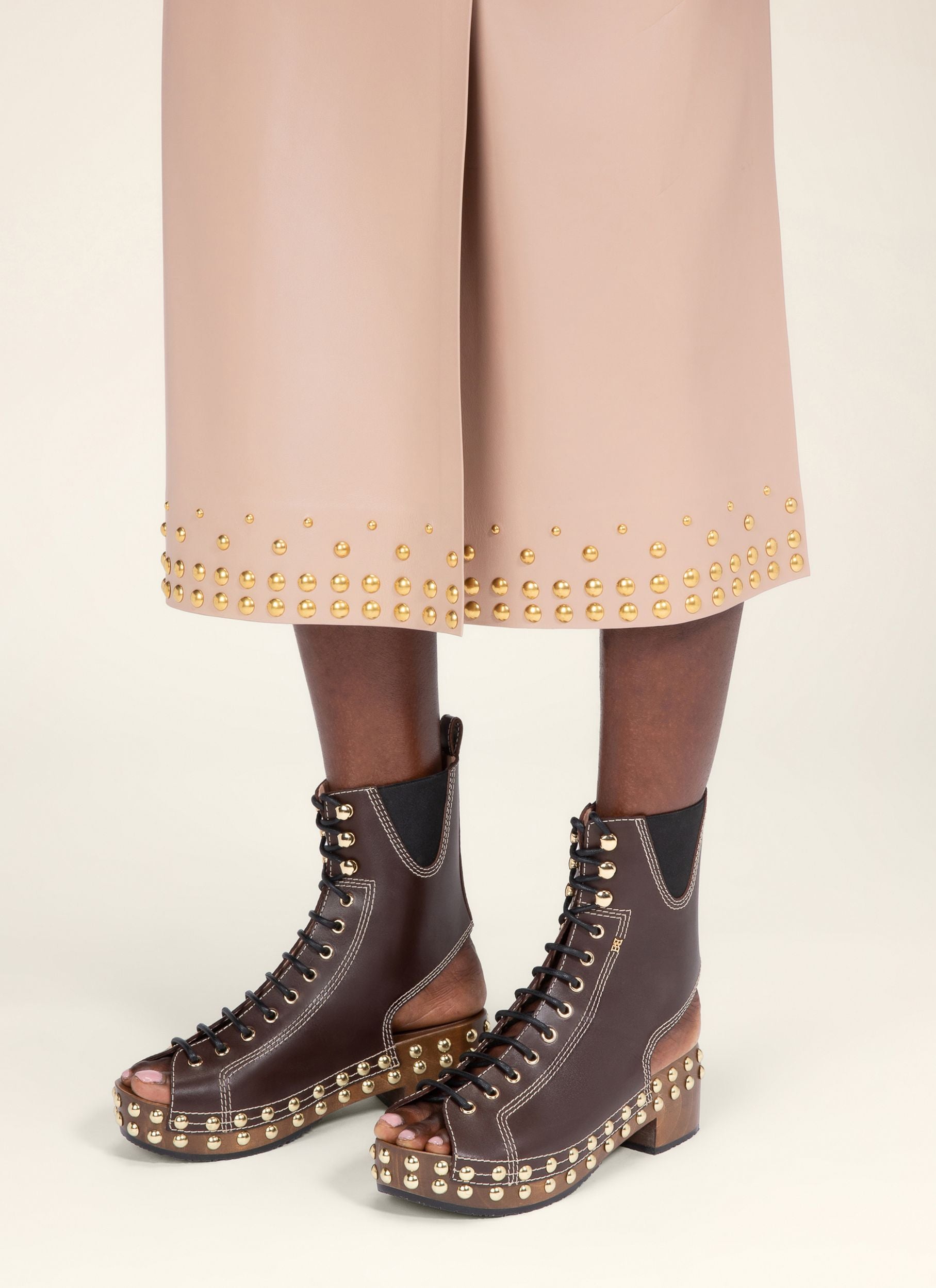 Bally Clog Stiefel Aus Leder In Ebenholzschwarz - Damen - Bally - 06