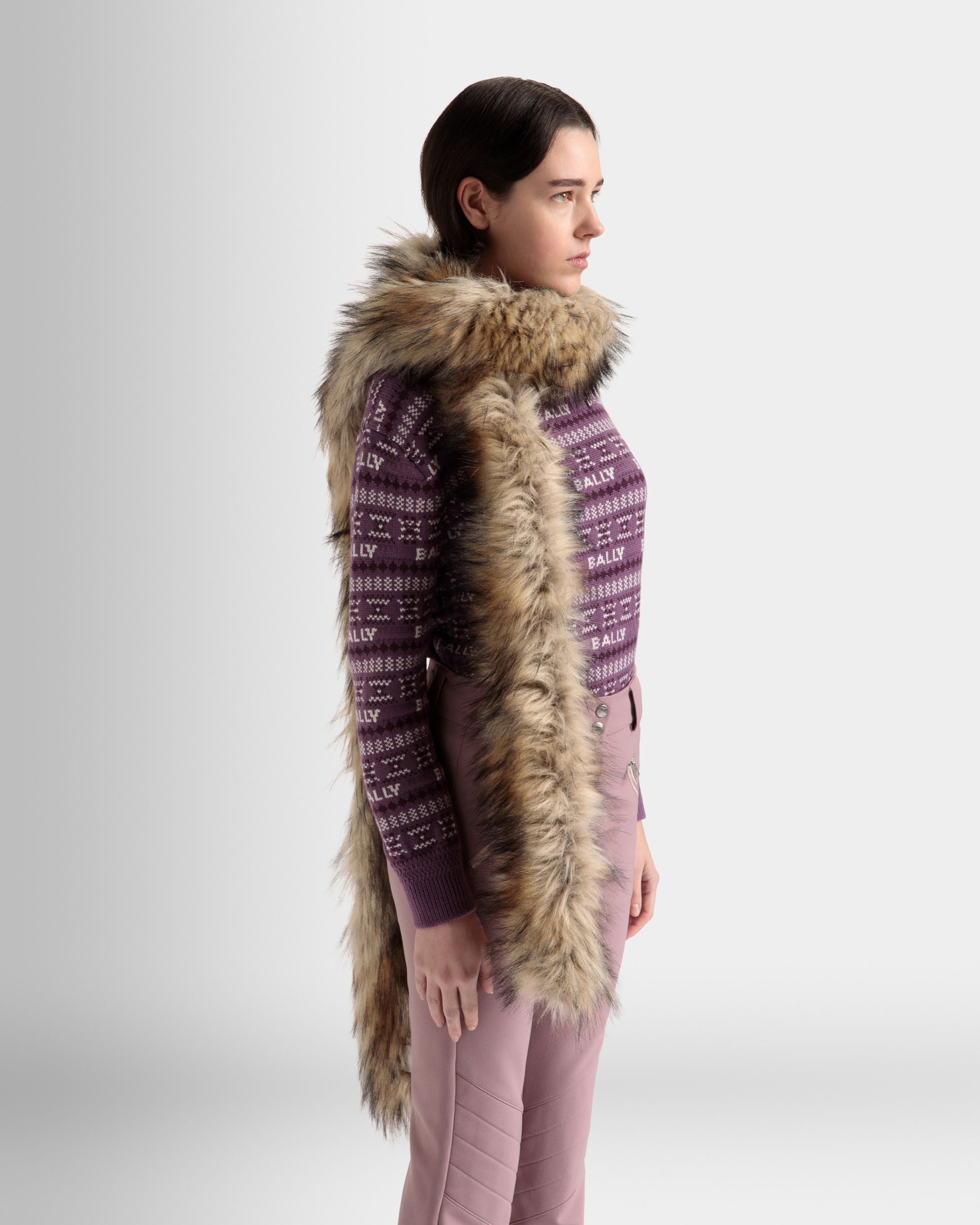 Schal Aus Kunstfell In Neutralem Farbton - Damen - Bally - 02