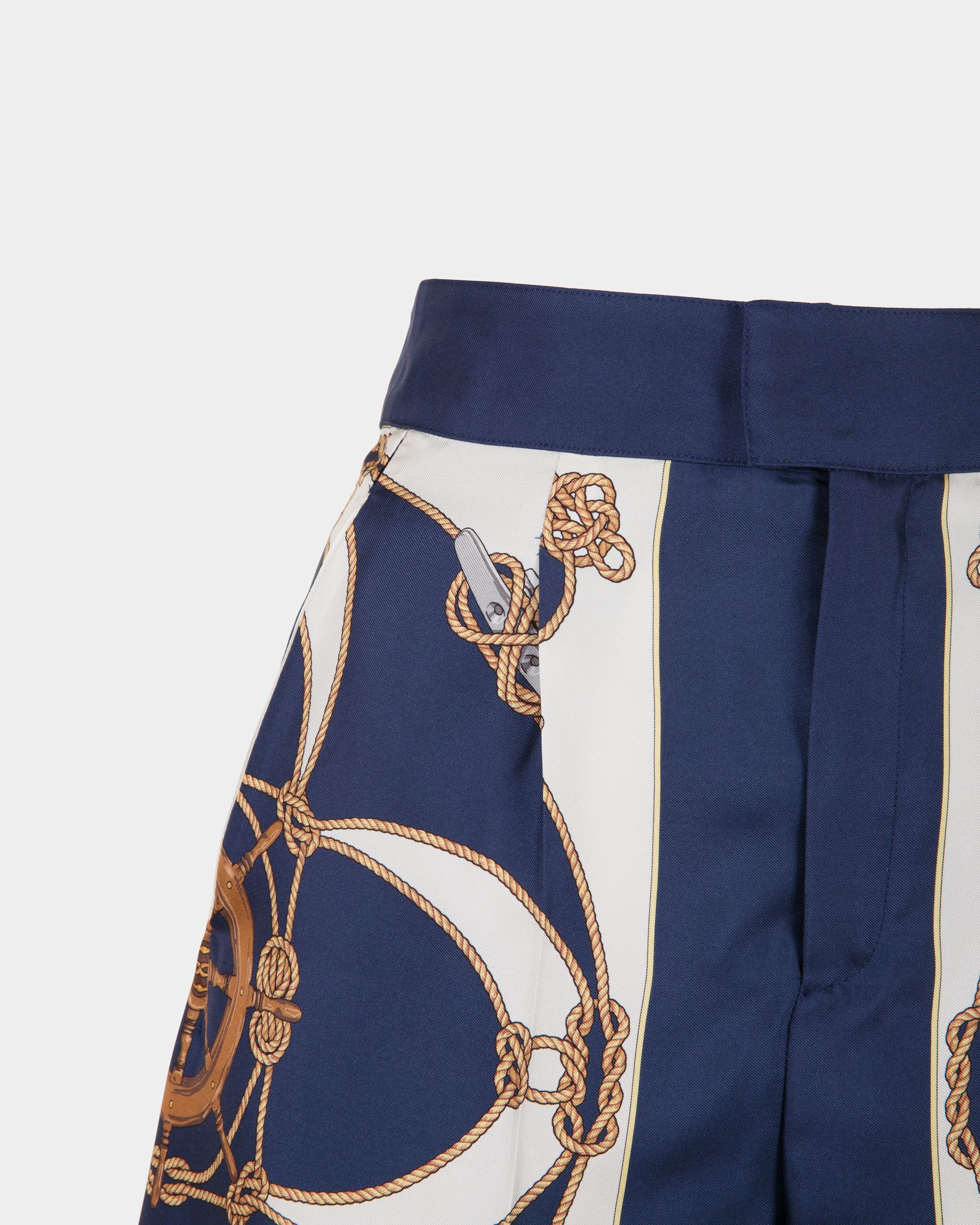 Bedruckte Shorts Für Damen Aus Blauer Und Weißer Seide - Damen - Bally - 02
