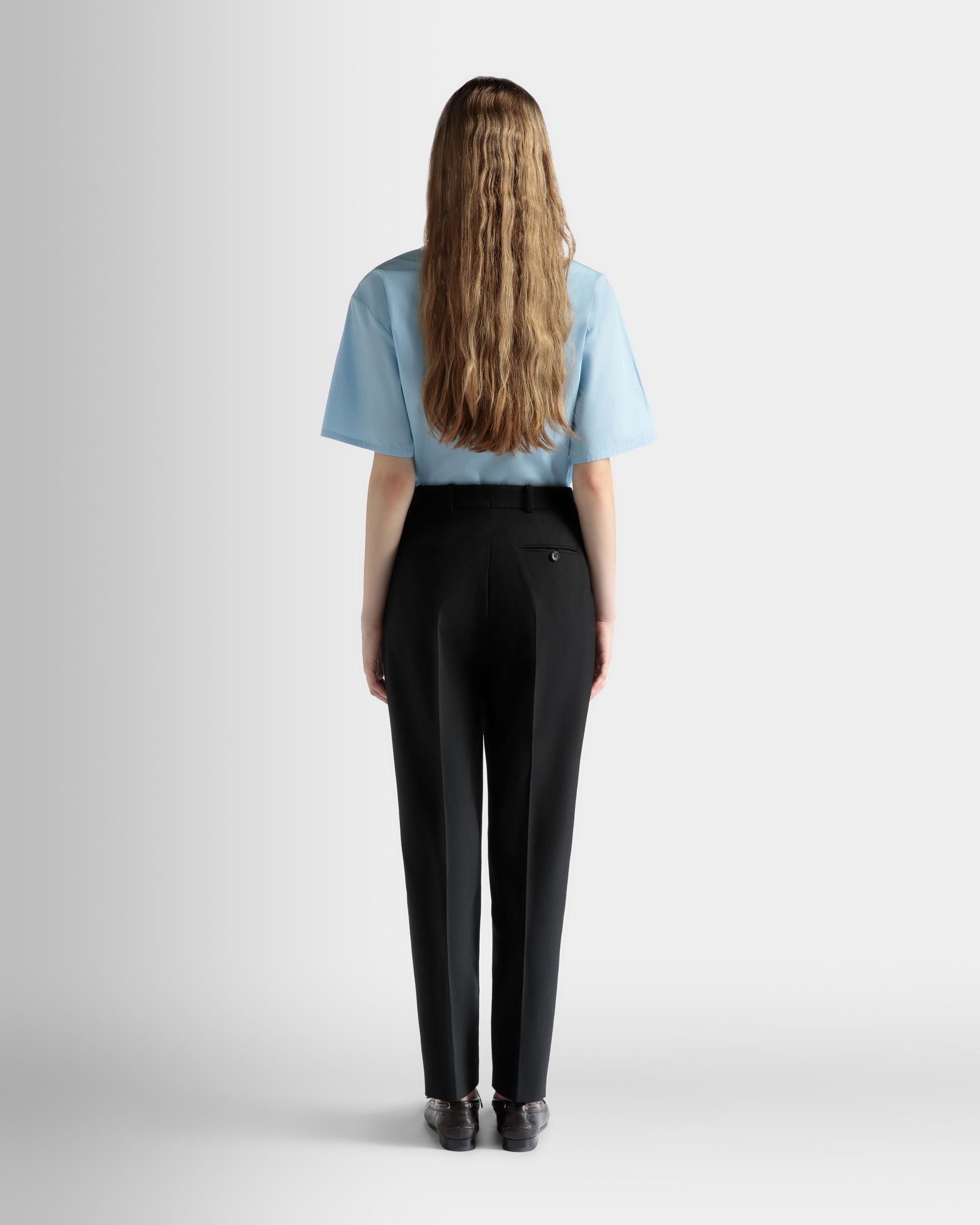 Gerade Geschnittene Hose Aus Wolle In Schwarz - Damen - Bally - 06
